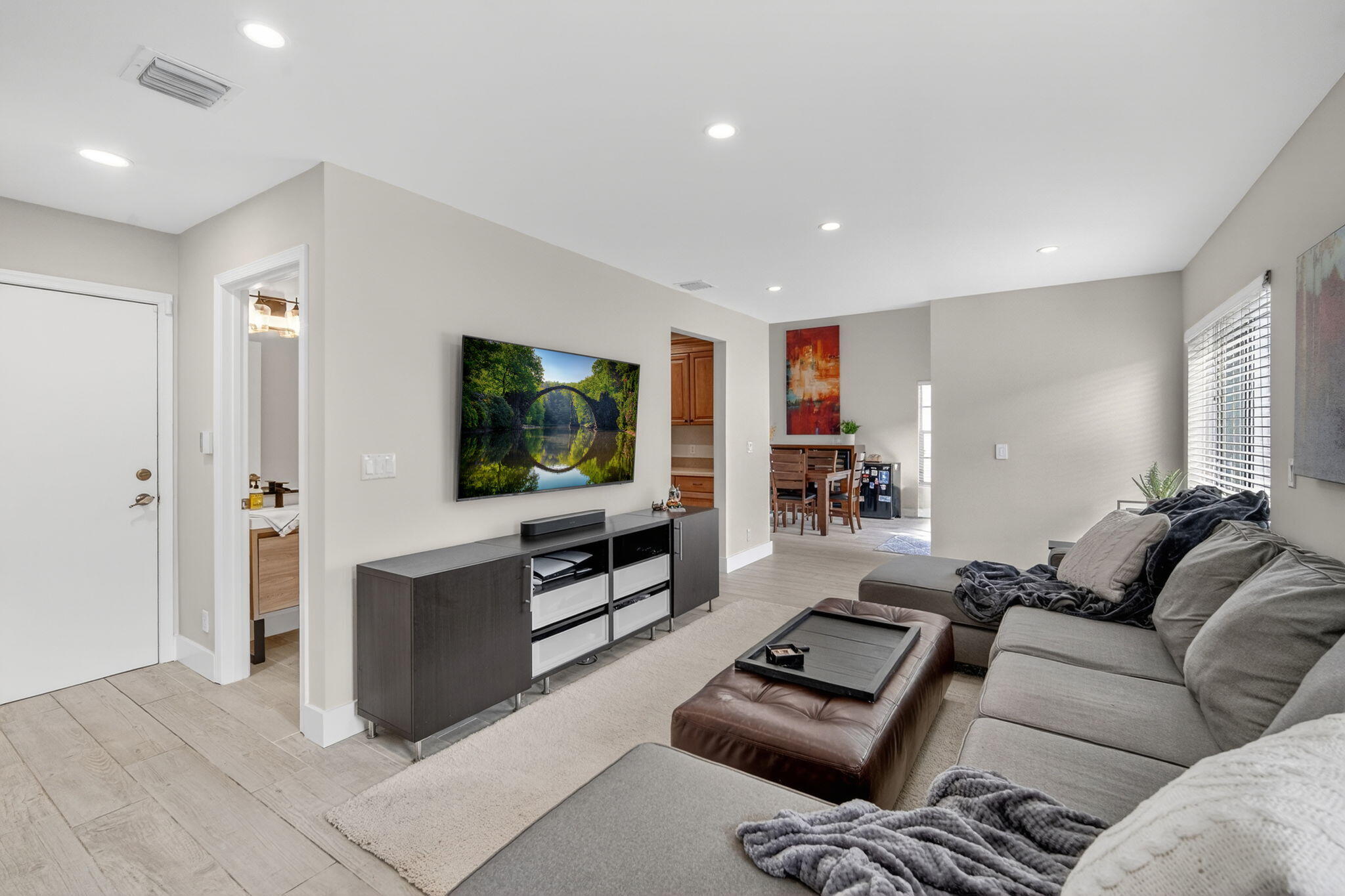 10210 Breezeway Place