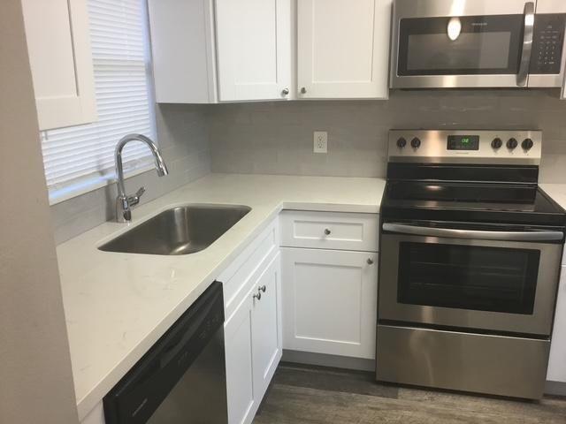 11441 NW 39th Court 216-3