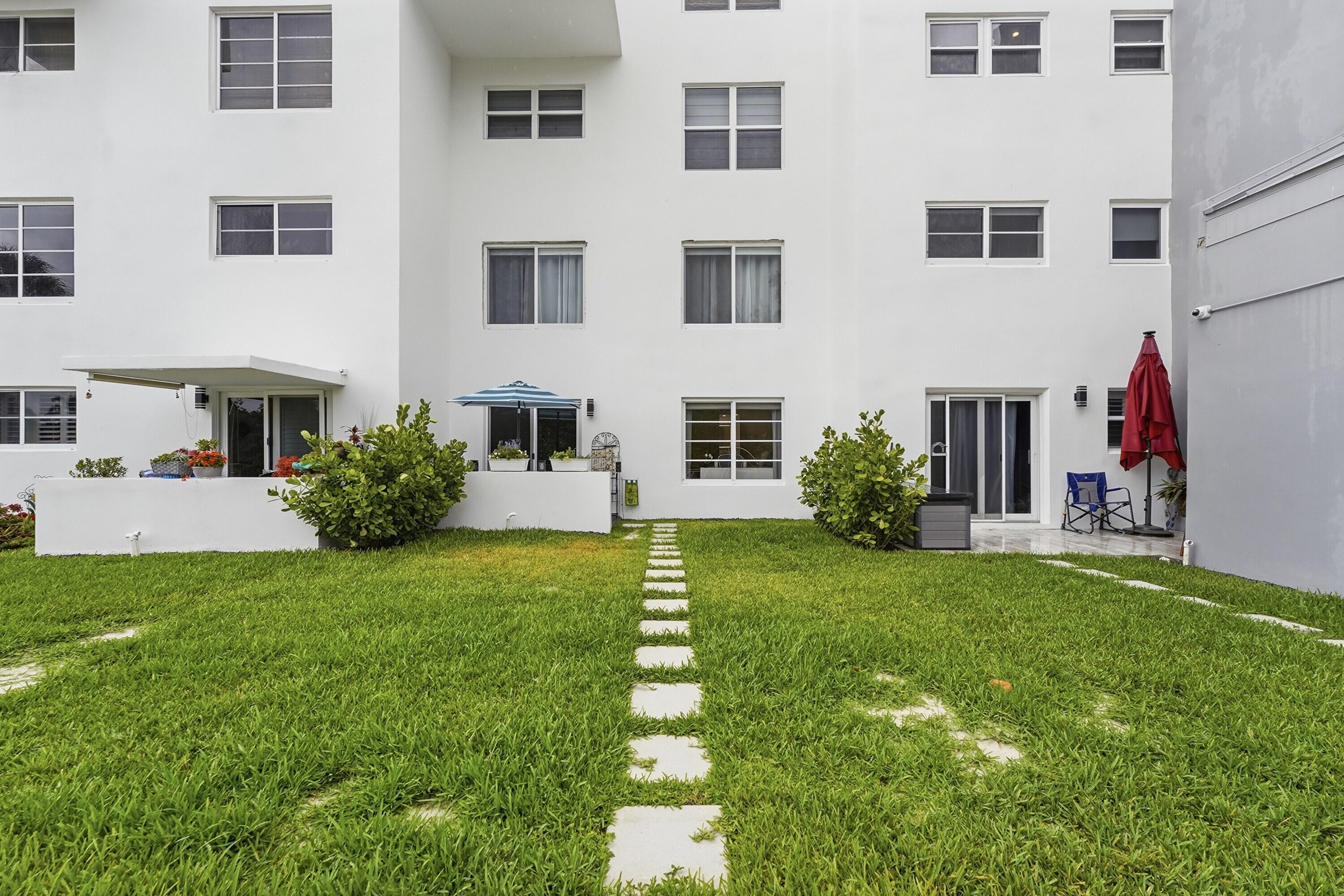 2860 NE 14th Street Causeway Unit 107