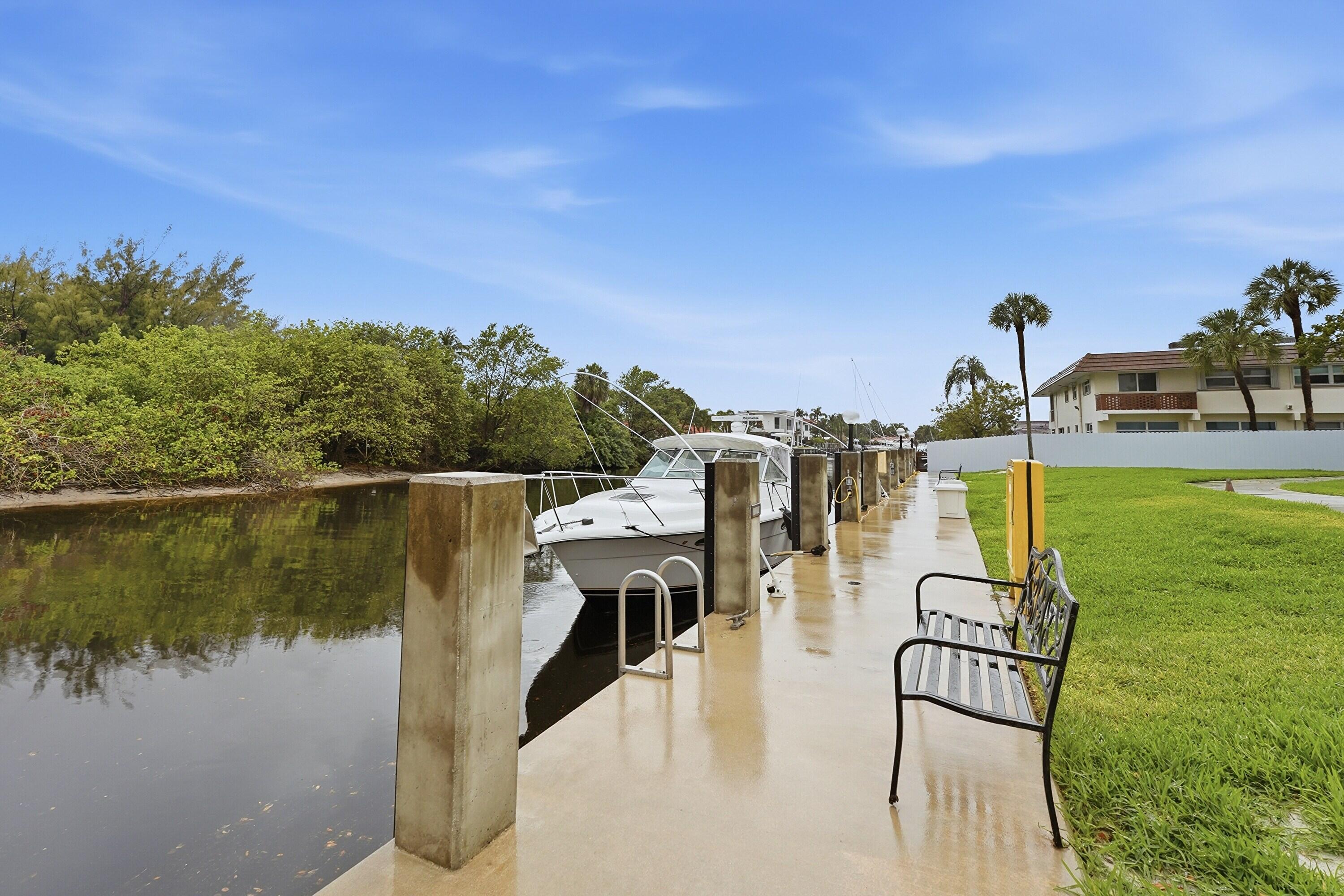2860 NE 14th Street Causeway Unit 107