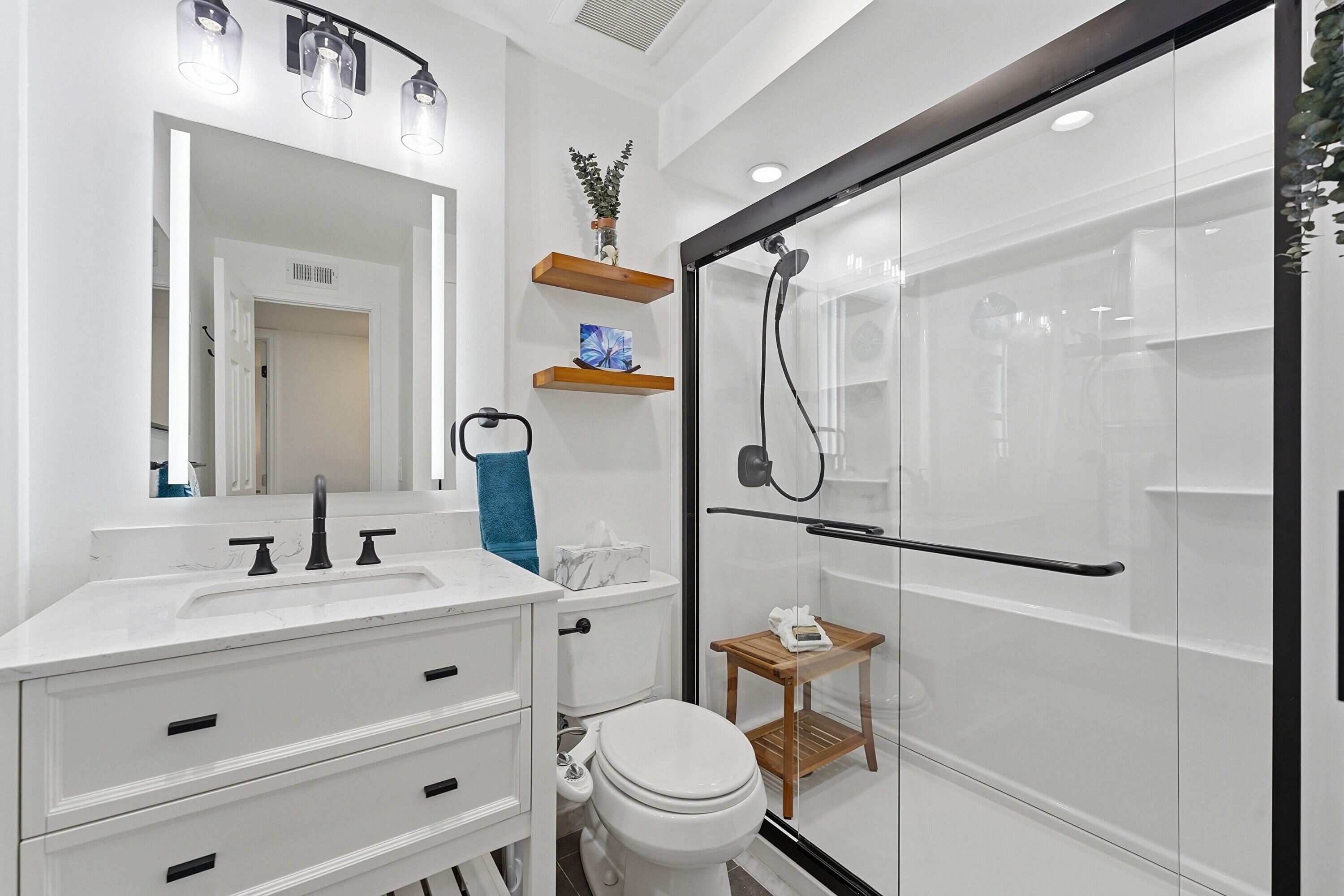 2860 NE 14th Street Causeway Unit 107