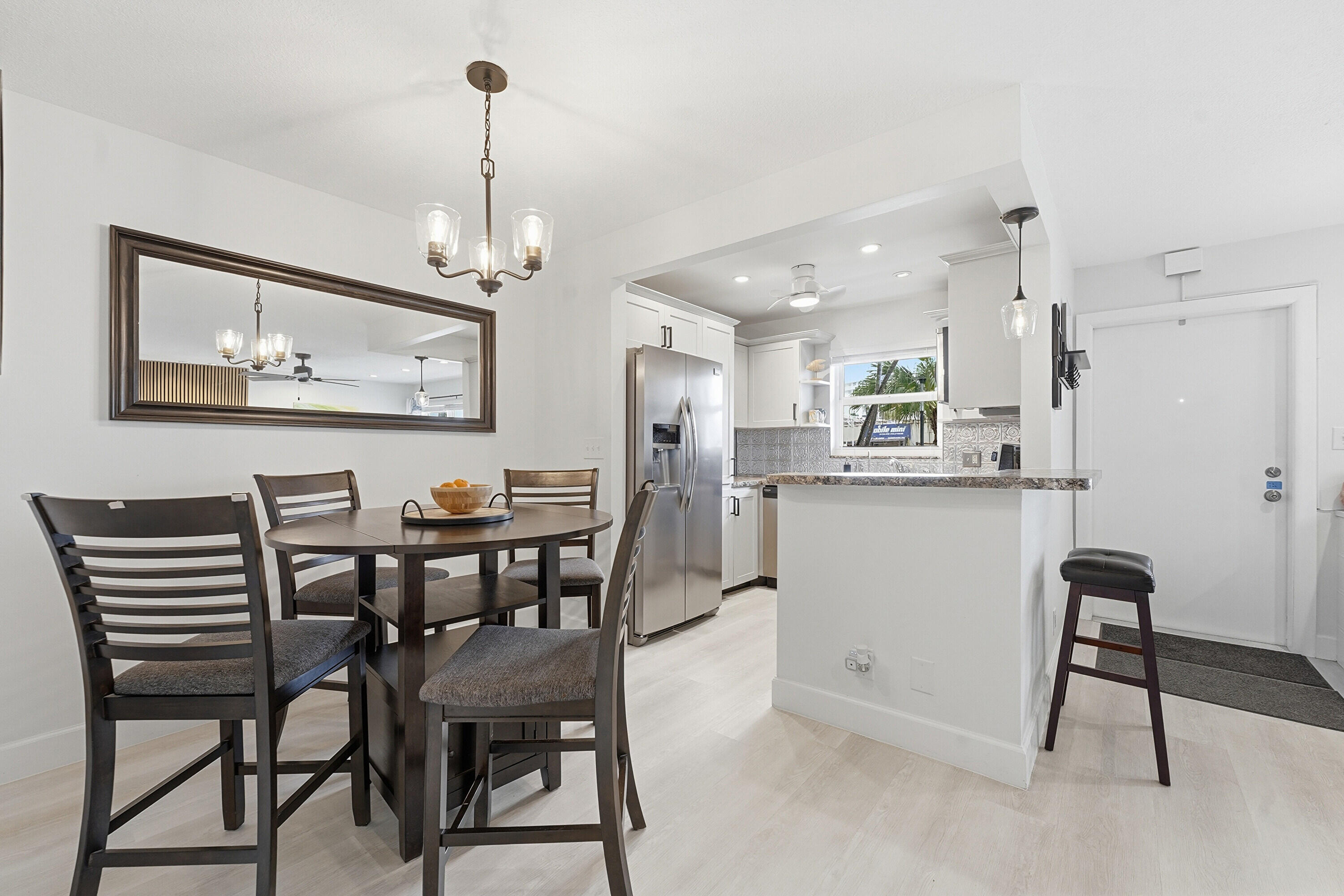 2860 NE 14th Street Causeway Unit 107