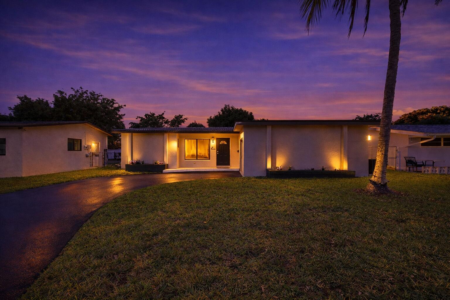 2141 NW 73rd Avenue