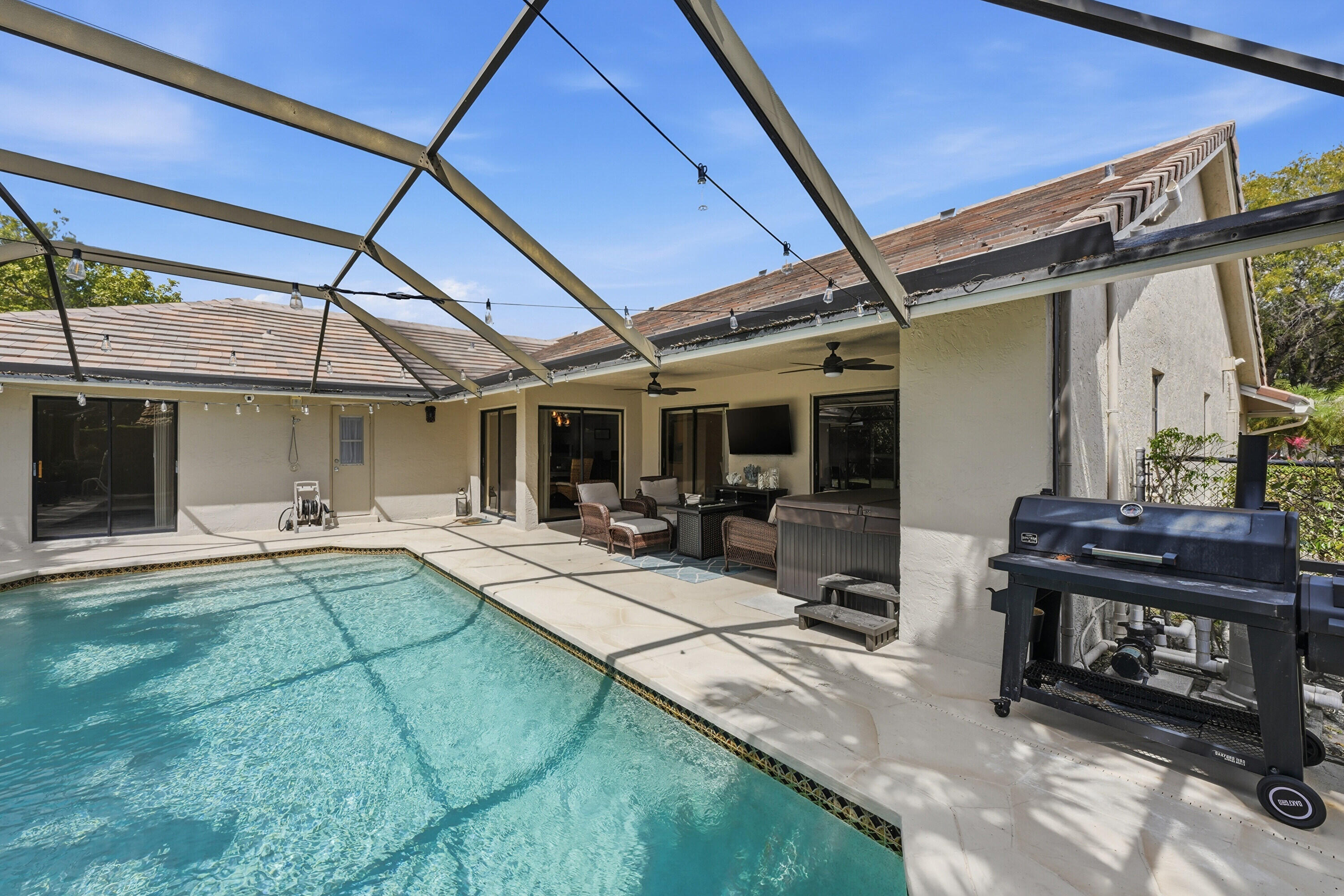 8644 NW 47th Drive