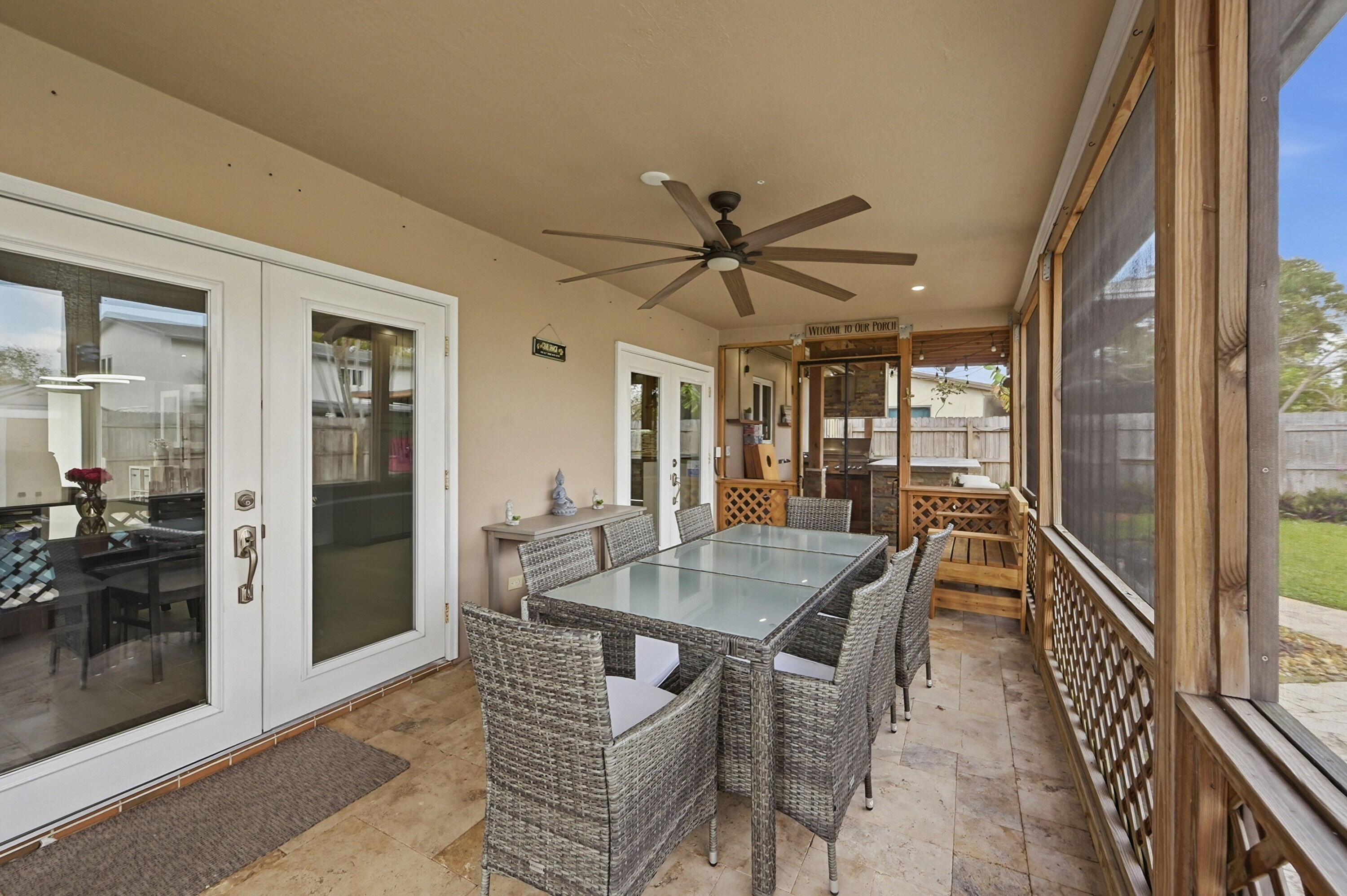 4001 NW 4th Court