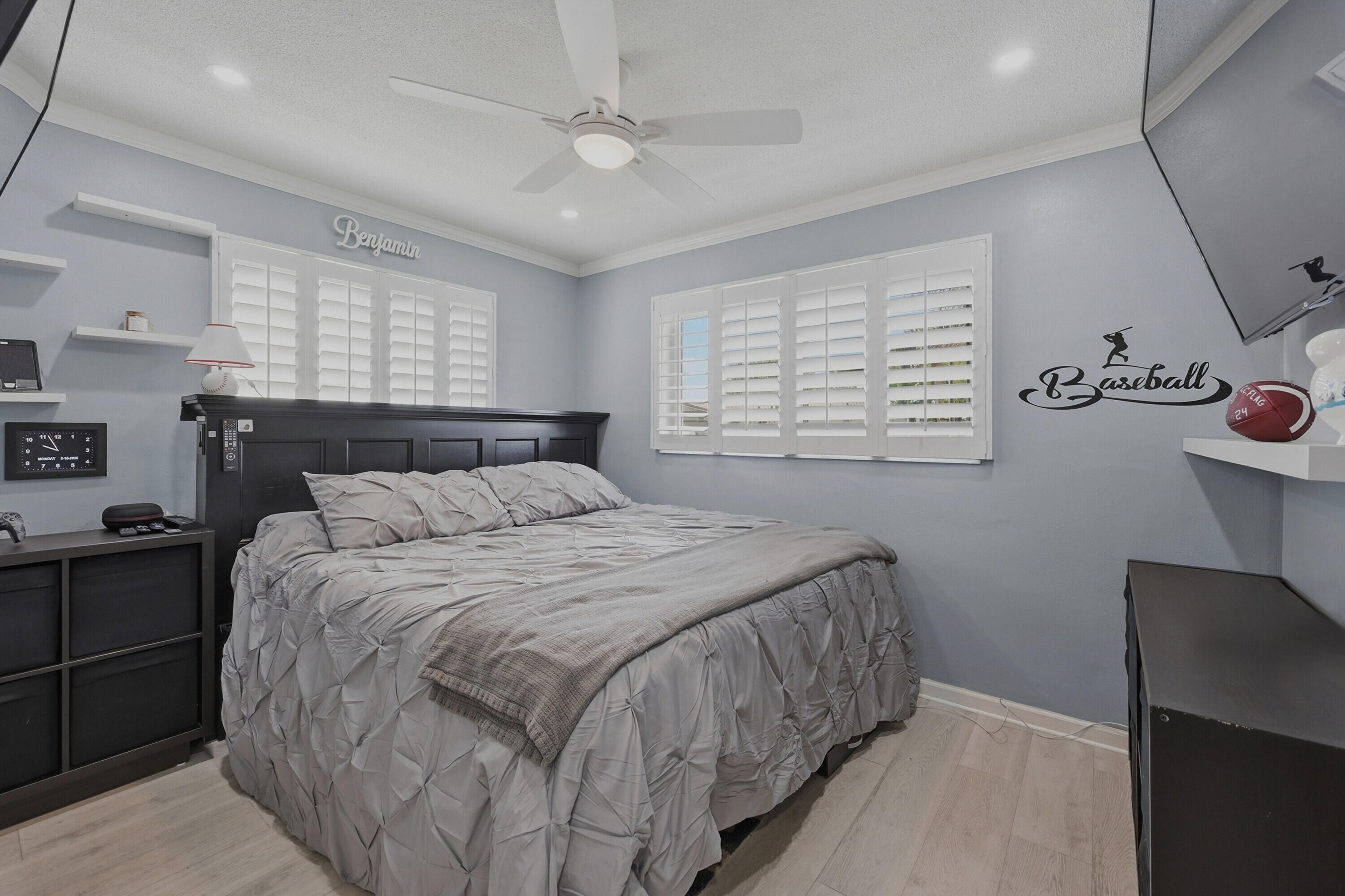 4001 NW 4th Court