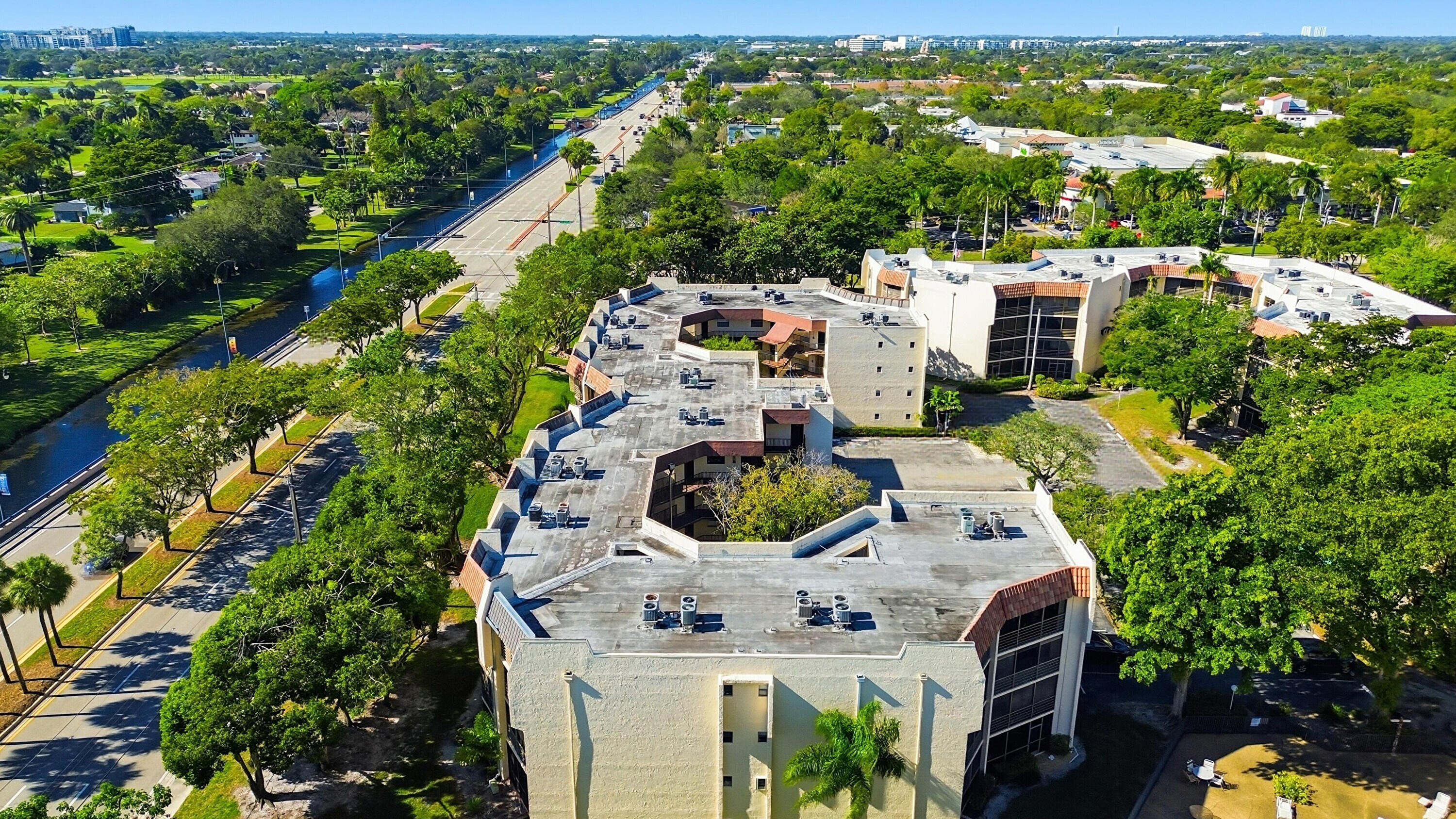 6755 W Broward Boulevard 304