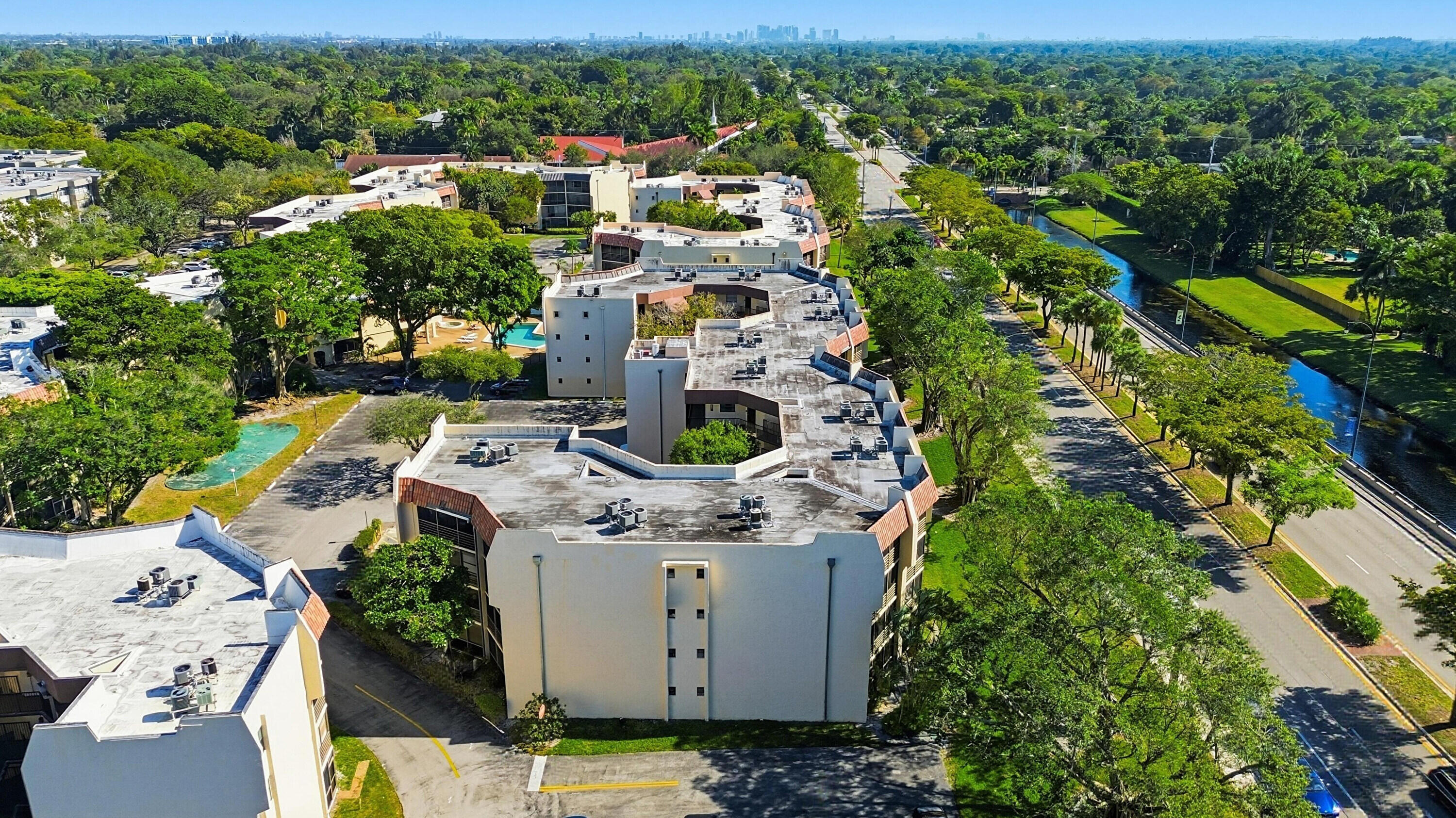6755 W Broward Boulevard 304
