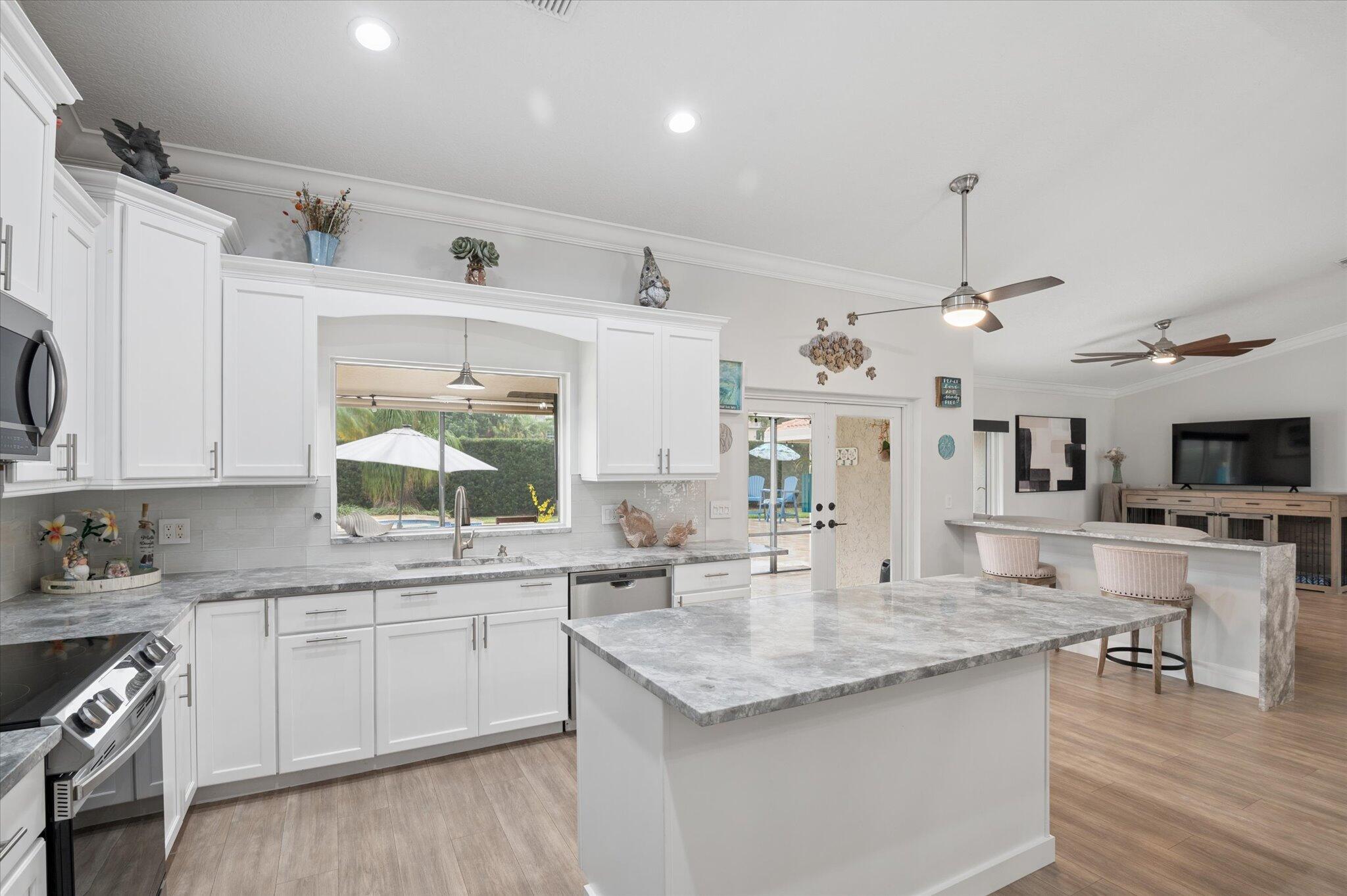 8442 NW 47th Drive