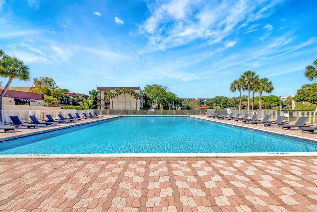 3301 NW 47th Terrace Unit 403