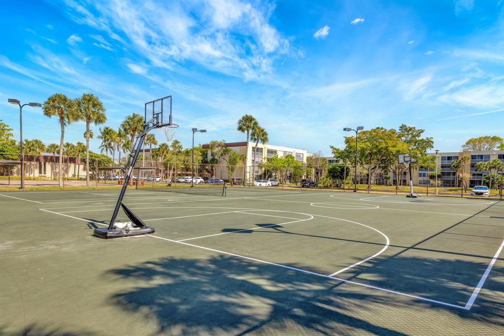 3301 NW 47th Terrace Unit 403