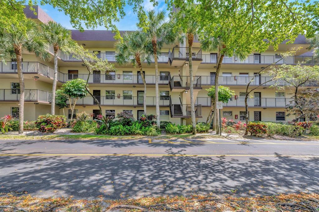 3301 NW 47th Terrace Unit 403
