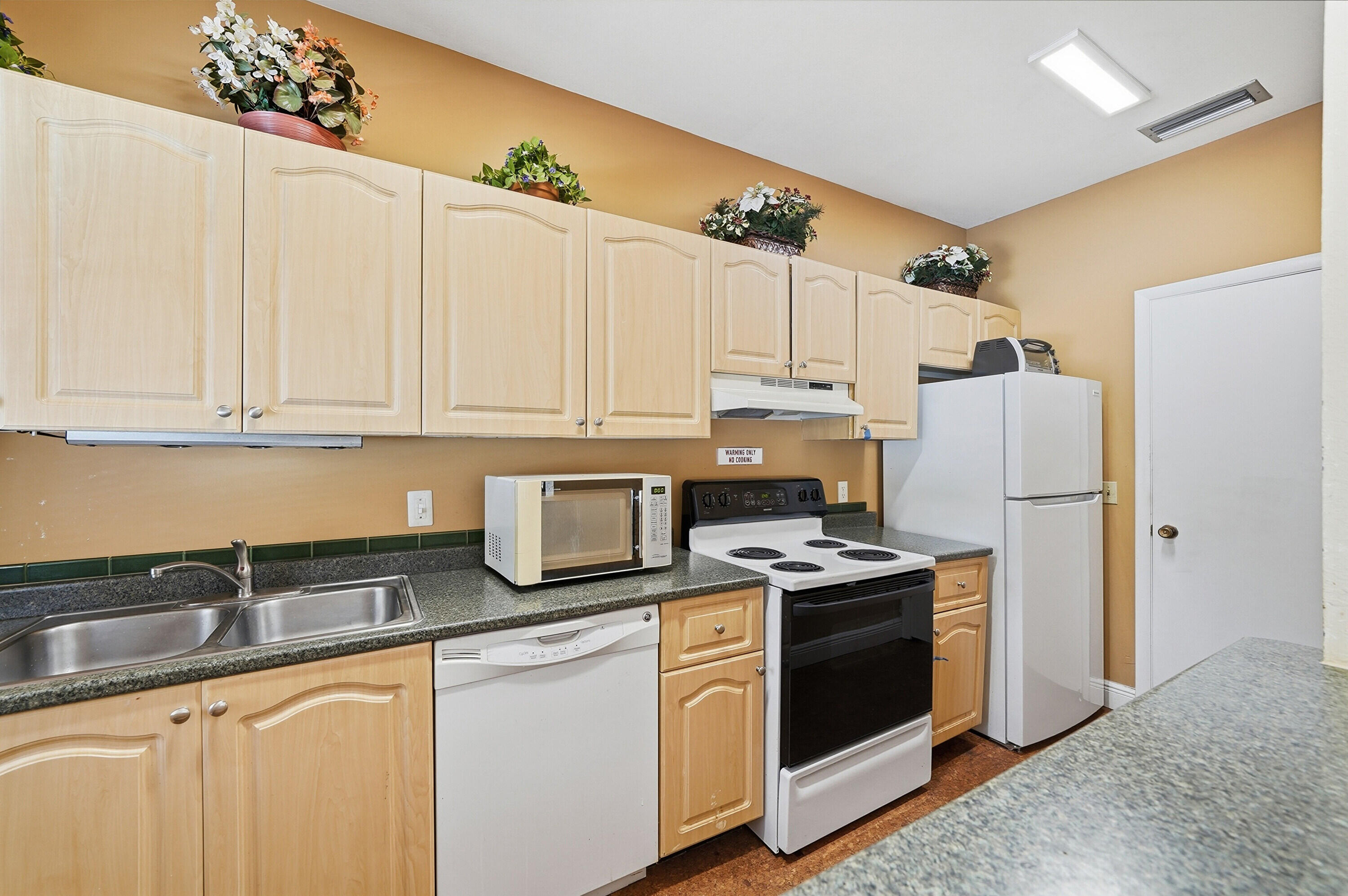 1774 Hammock Boulevard 118