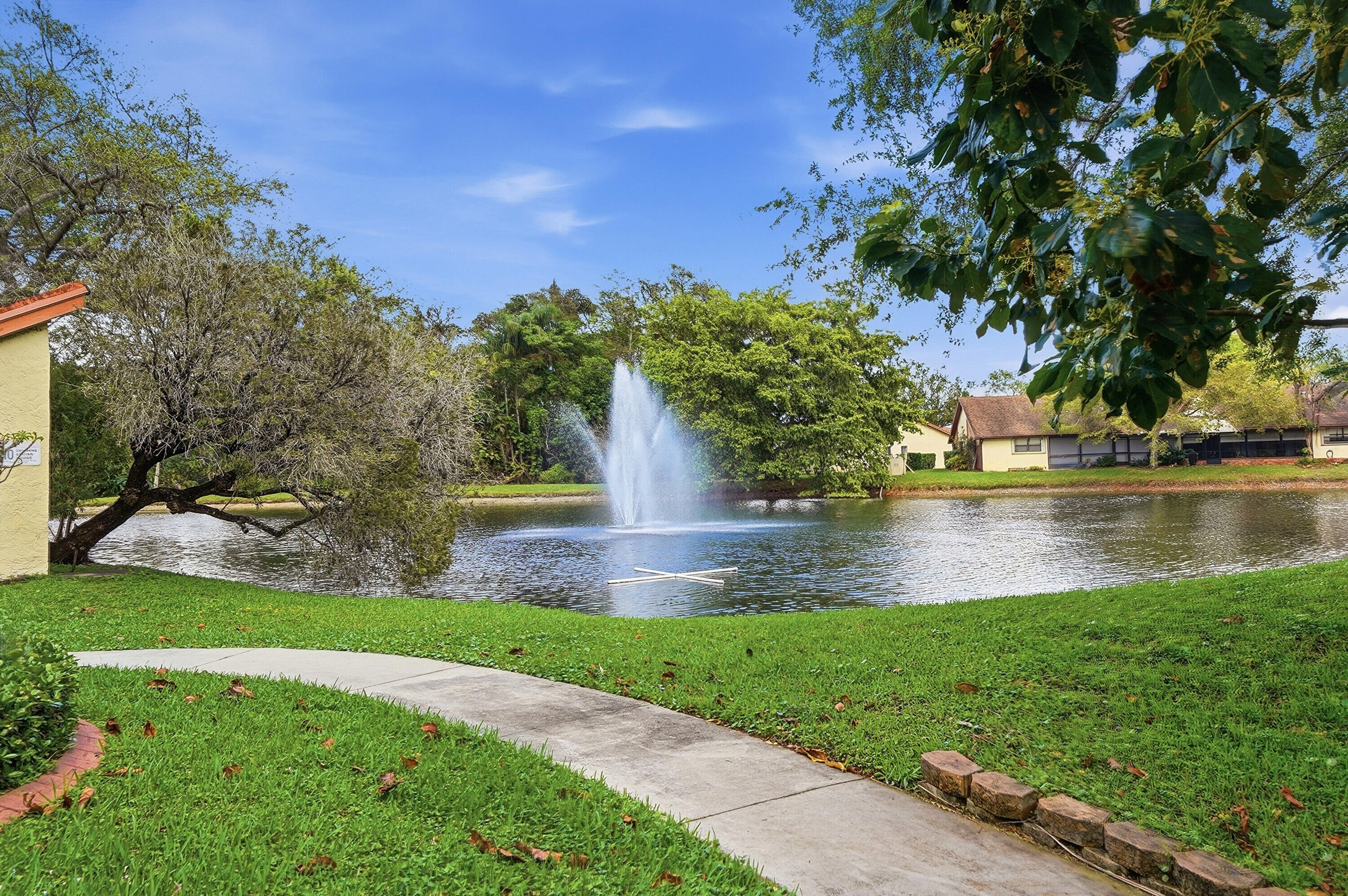 1774 Hammock Boulevard 118