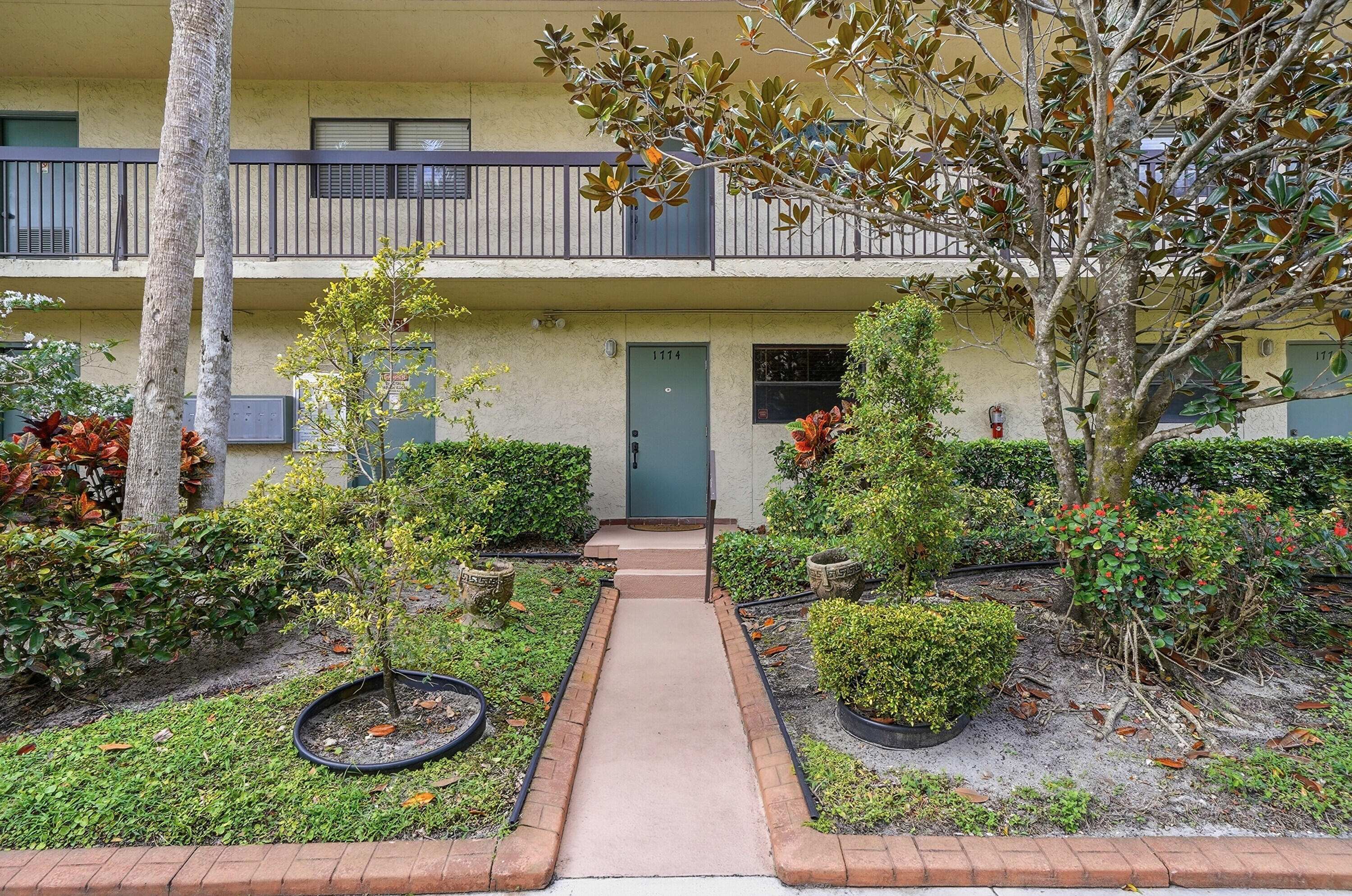 1774 Hammock Boulevard 118