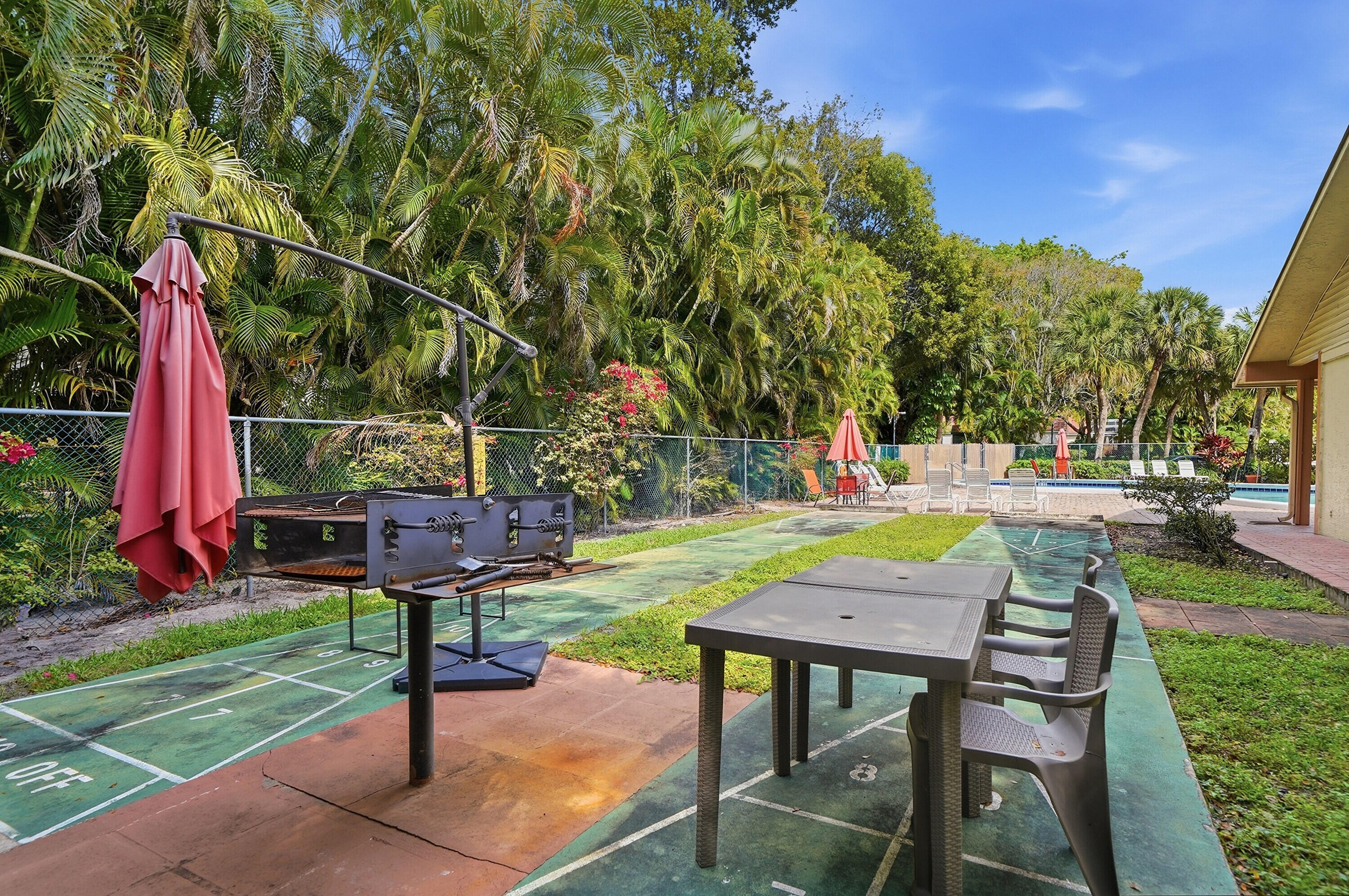 1774 Hammock Boulevard 118