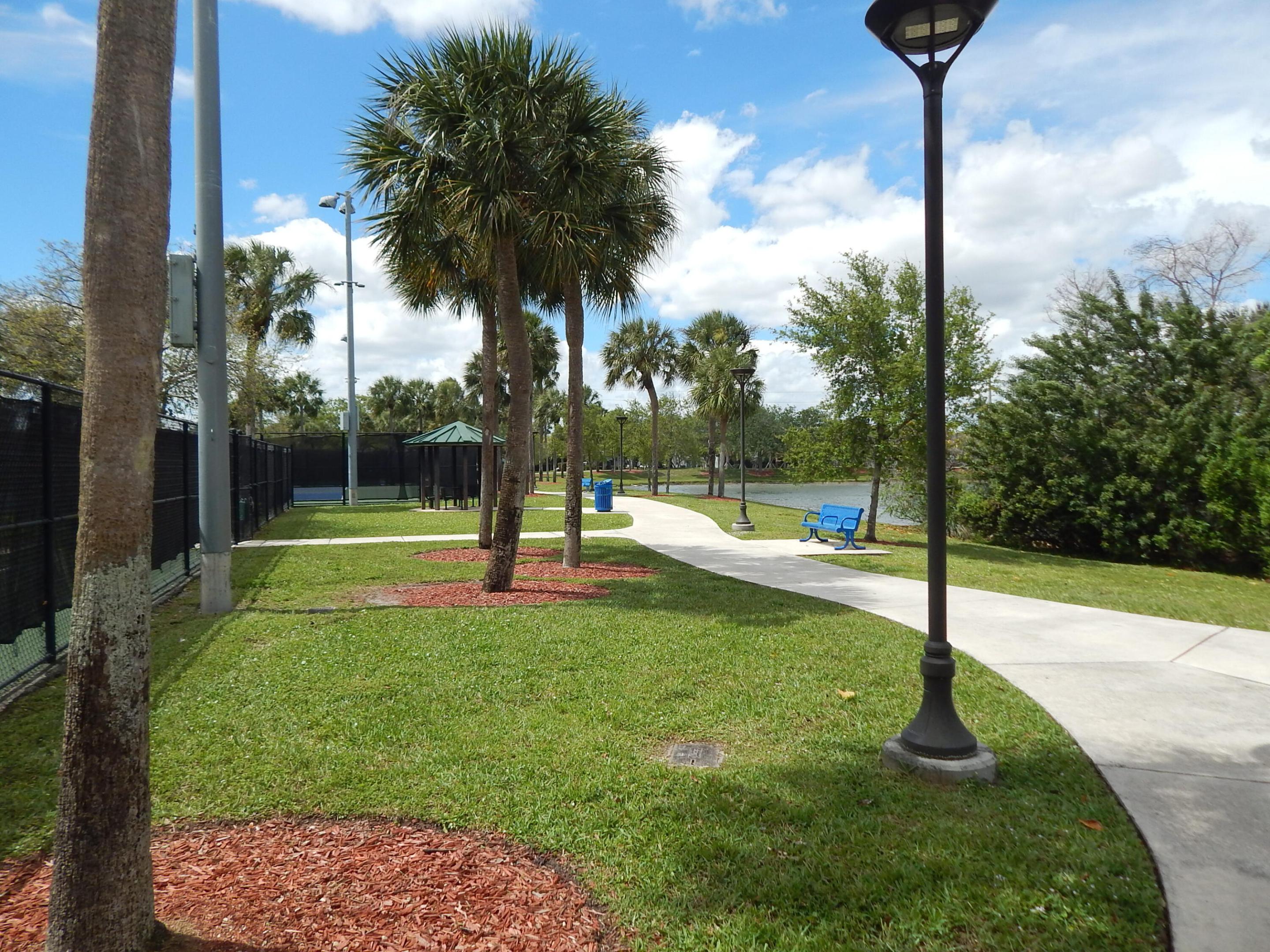 1774 Hammock Boulevard 118