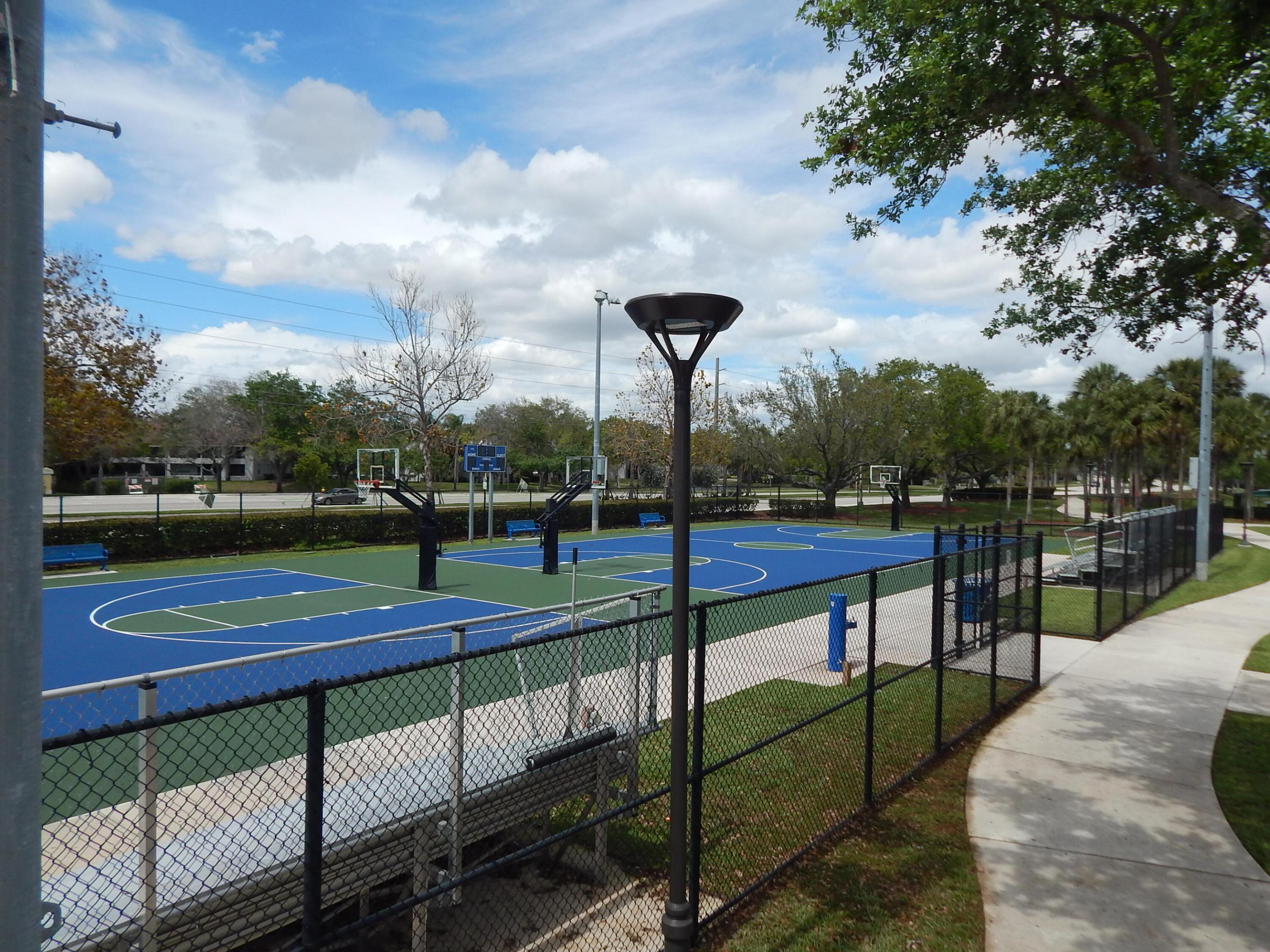 1774 Hammock Boulevard 118