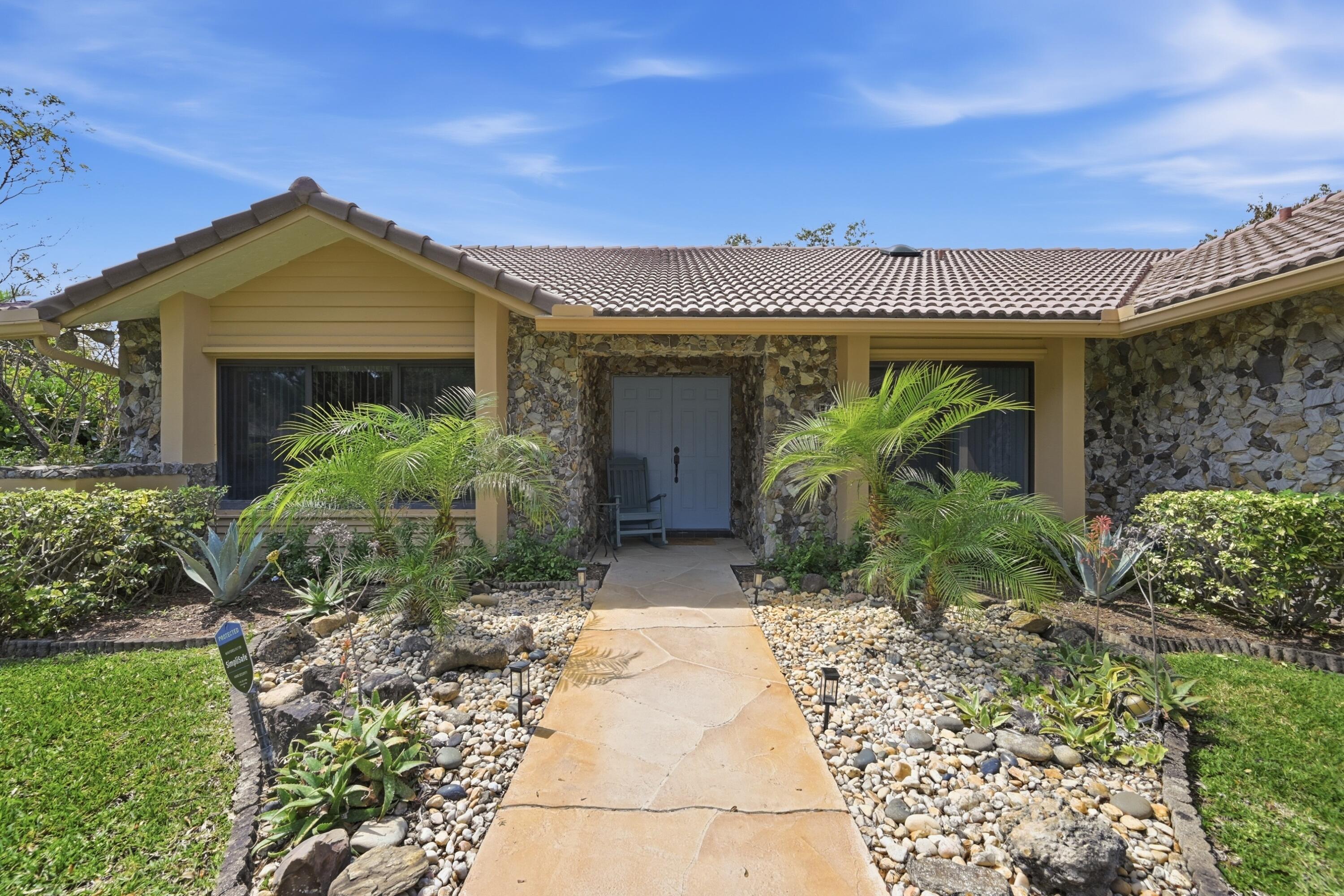 9127 NW 51st Place