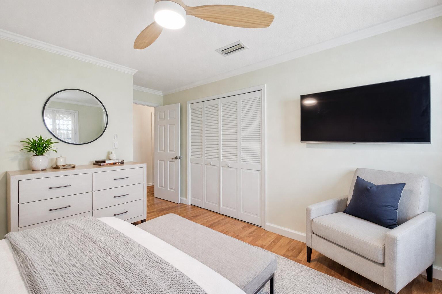 9127 NW 51st Place