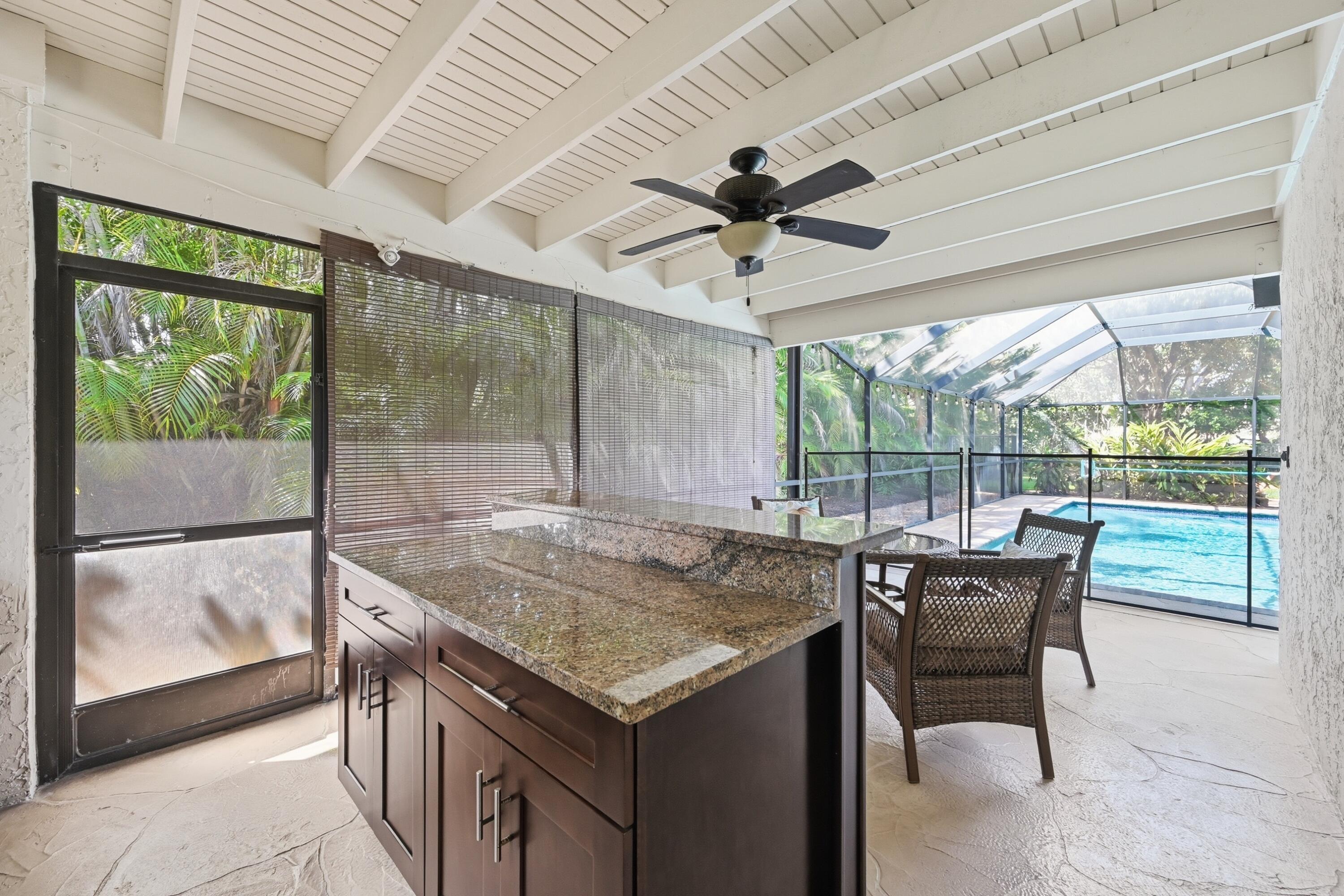 9127 NW 51st Place