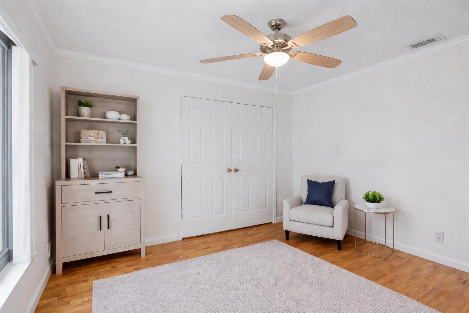 9127 NW 51st Place