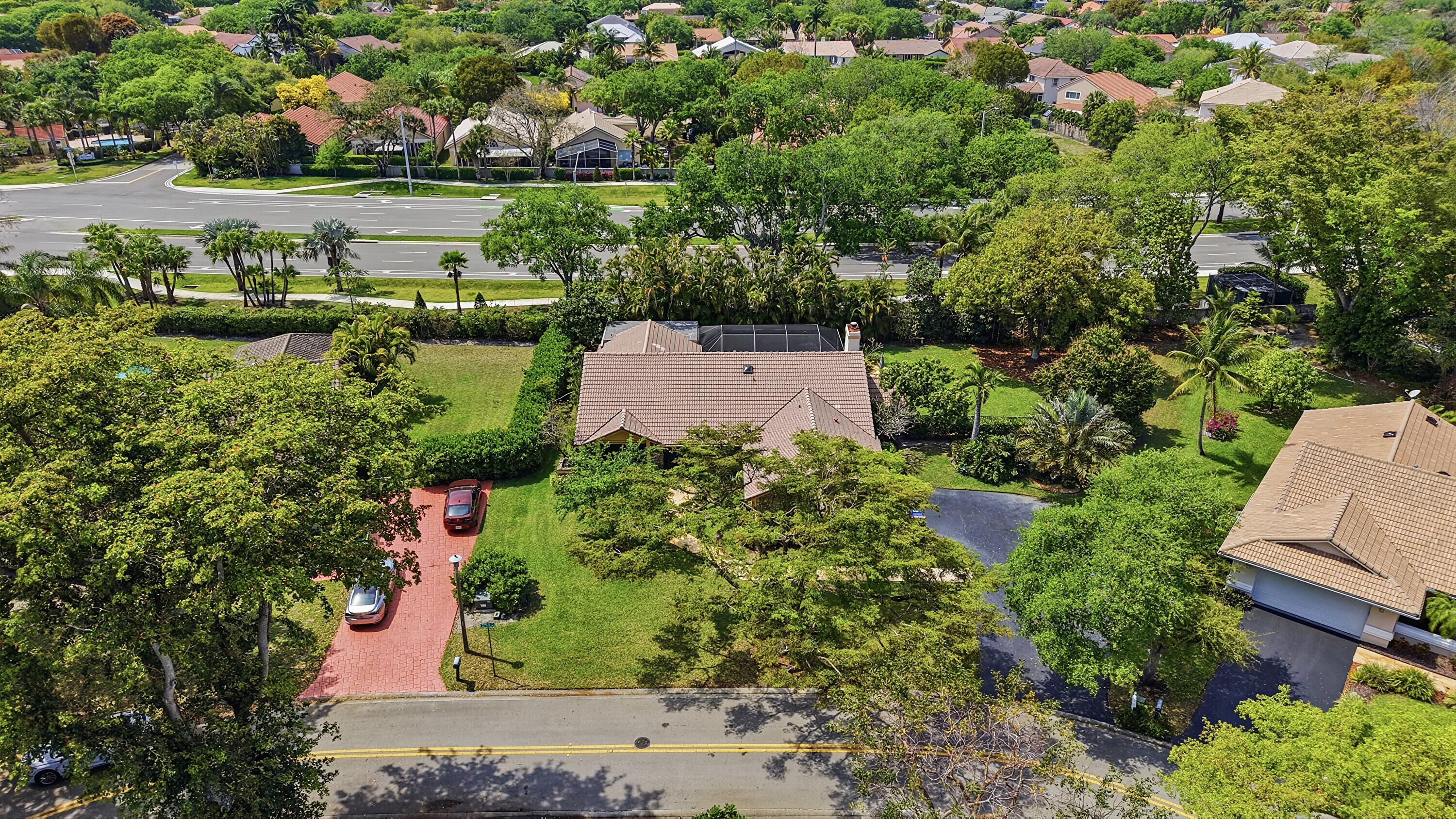 9127 NW 51st Place