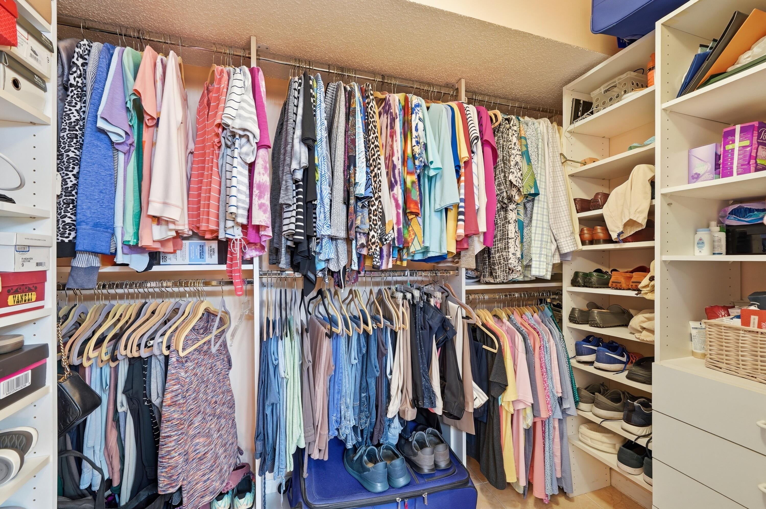 2541 N Nob Hill Road 302