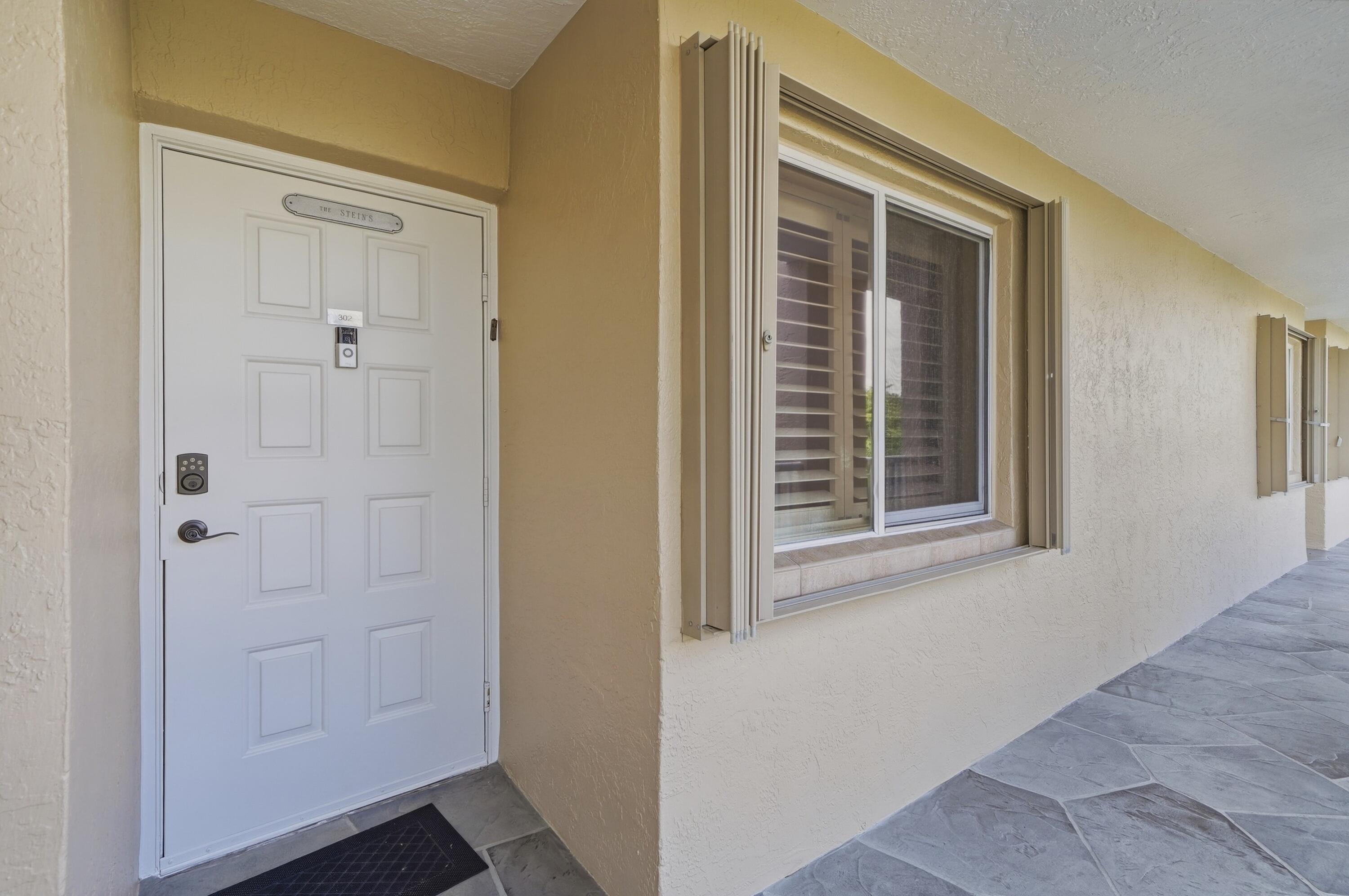 2541 N Nob Hill Road 302