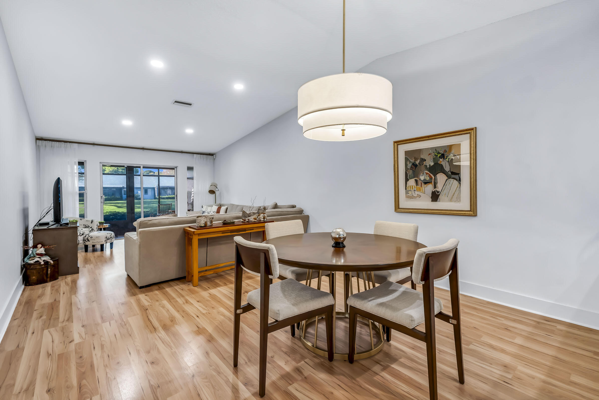8948 Meadowlark Way