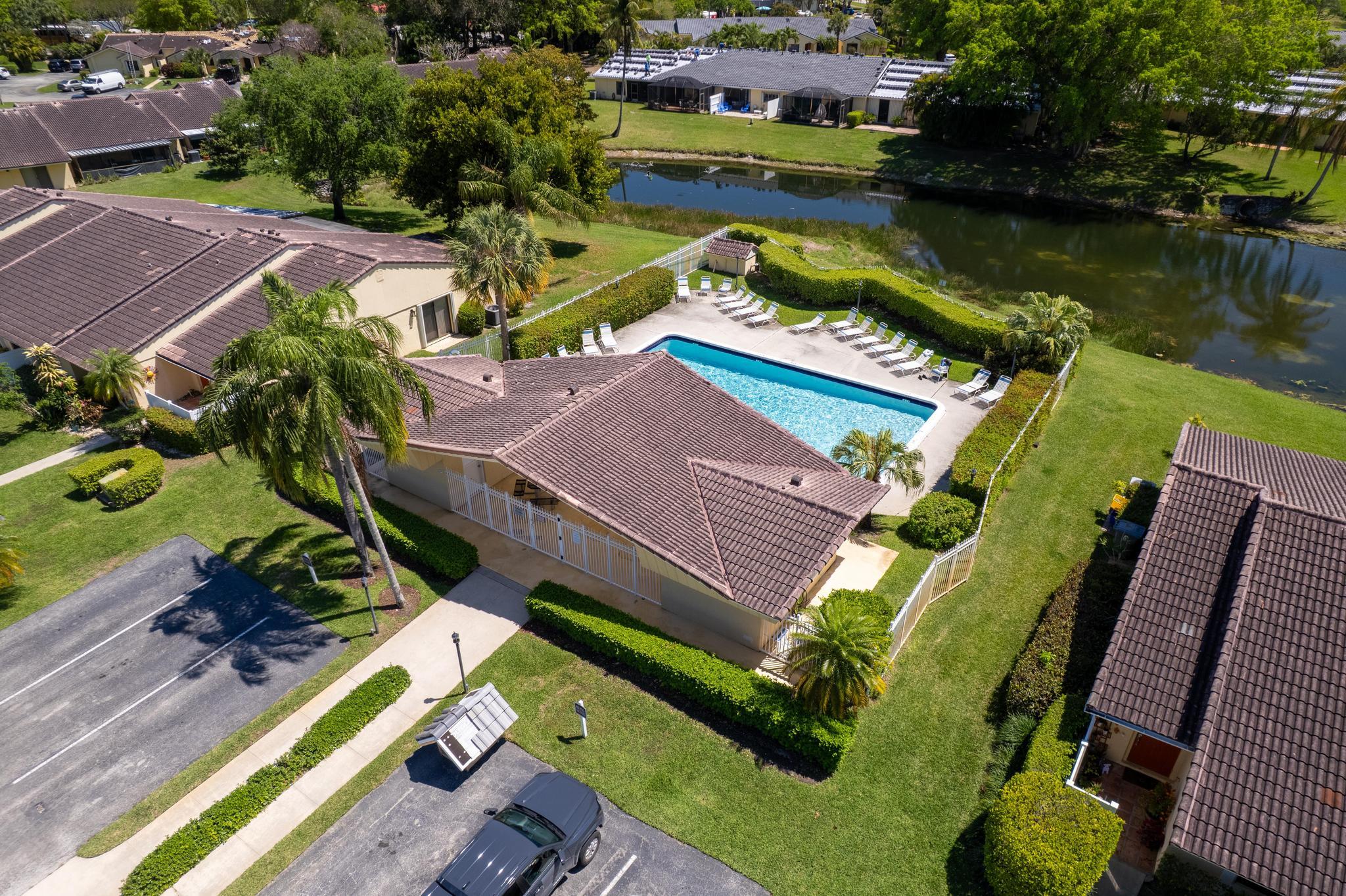 6731 Bridlewood Court
