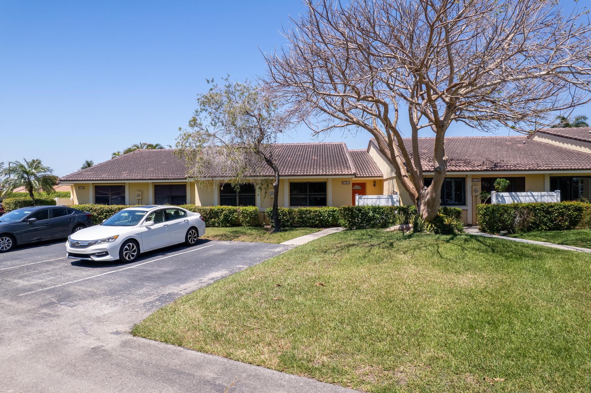 6731 Bridlewood Court
