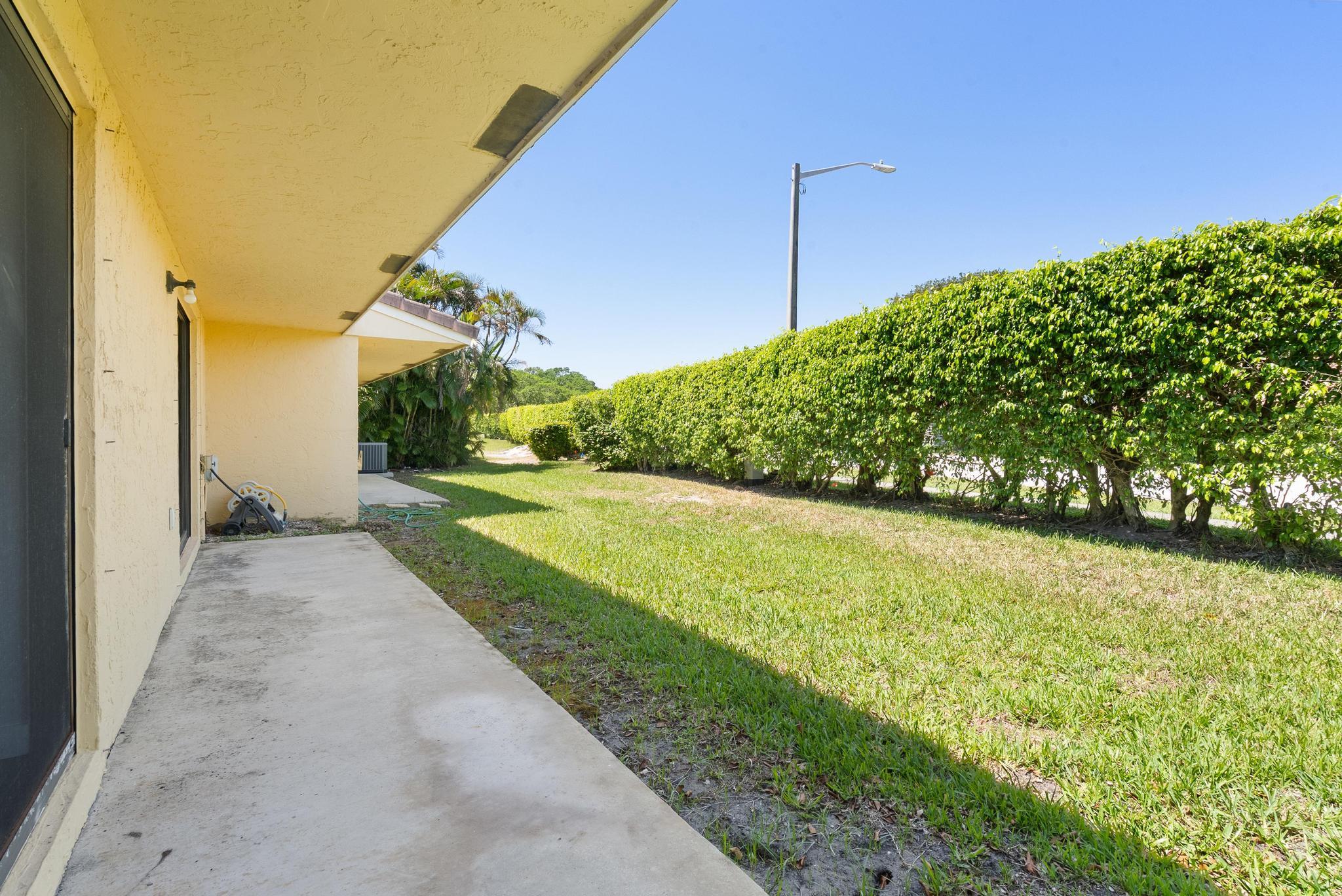 6731 Bridlewood Court