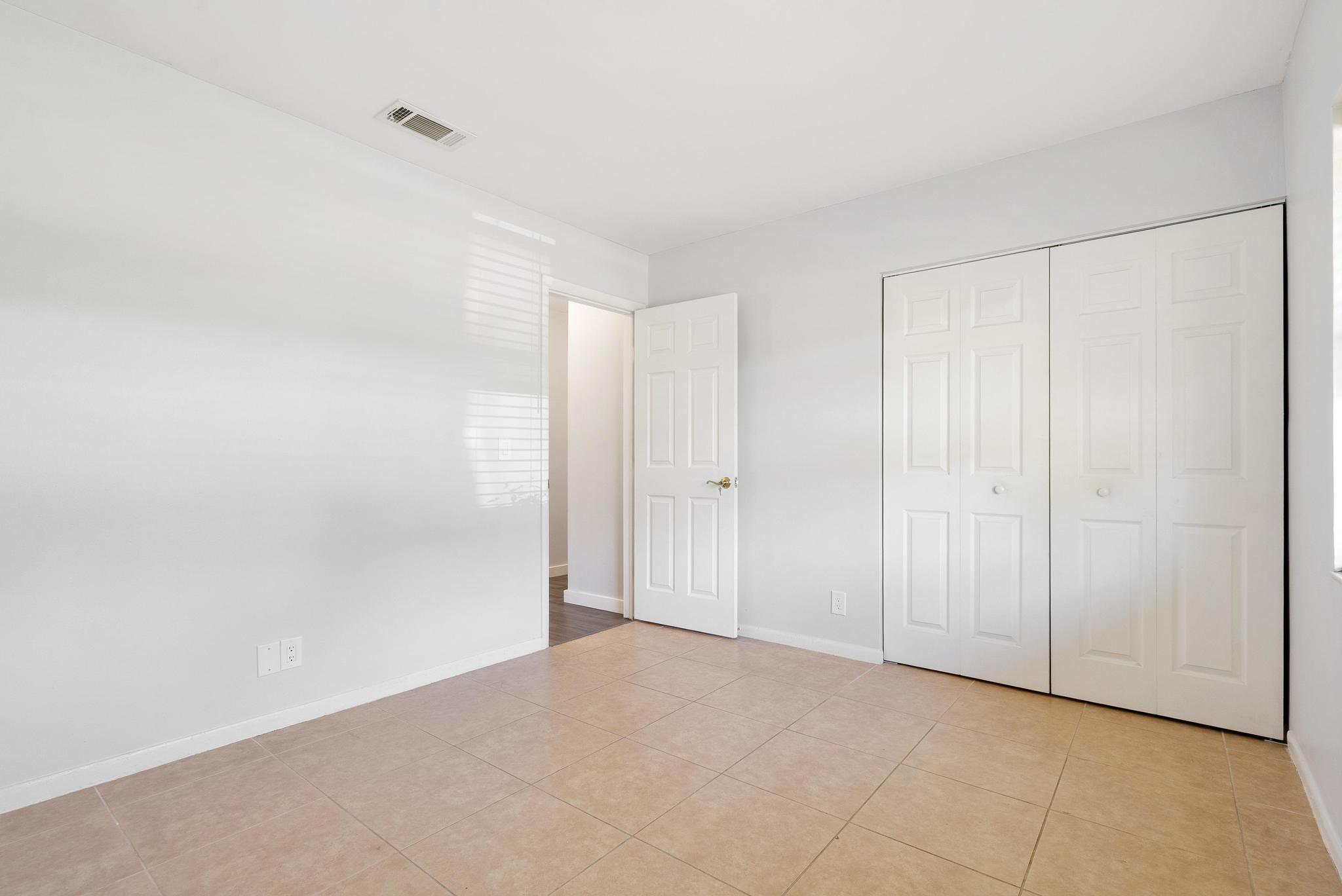 6731 Bridlewood Court