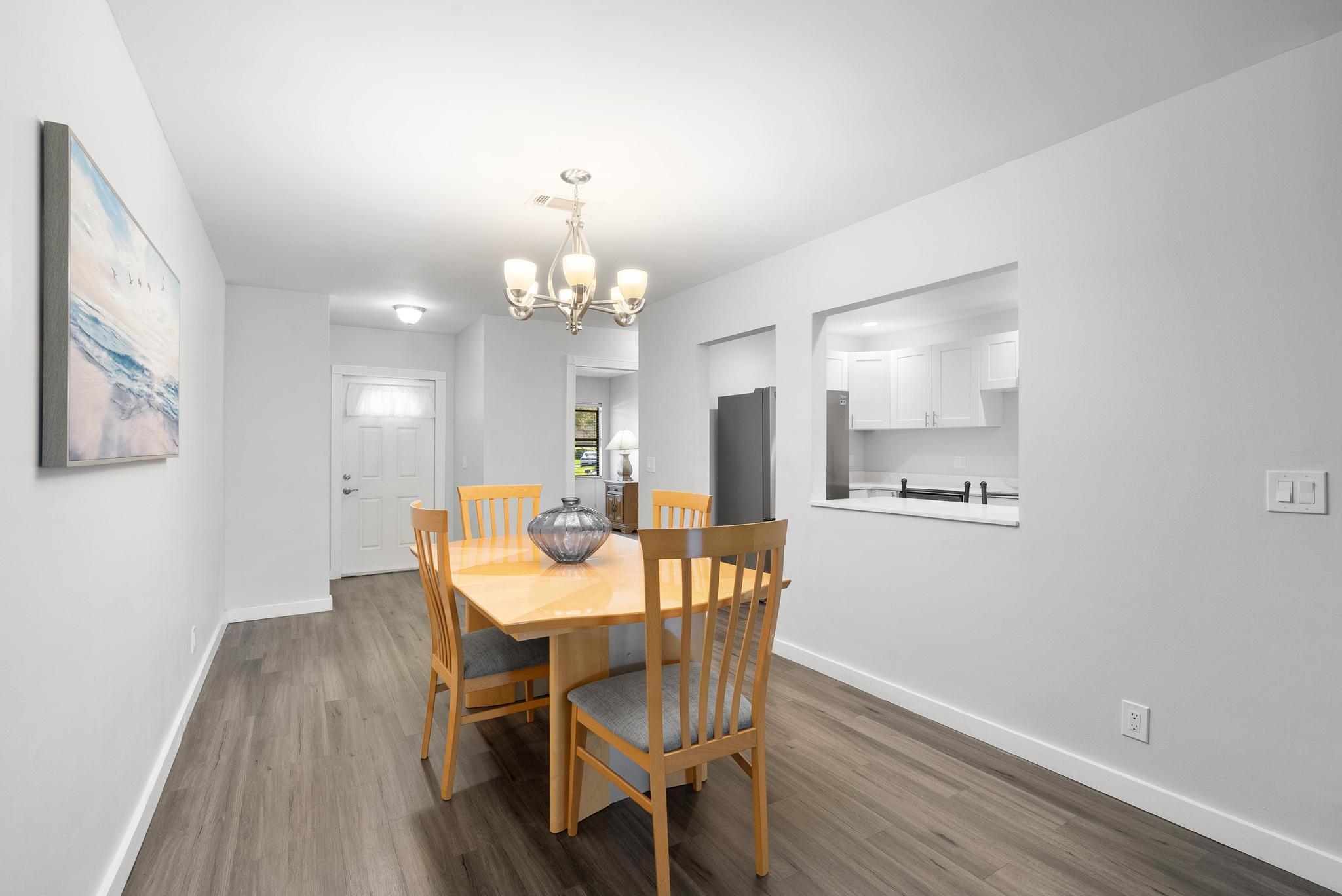 6731 Bridlewood Court