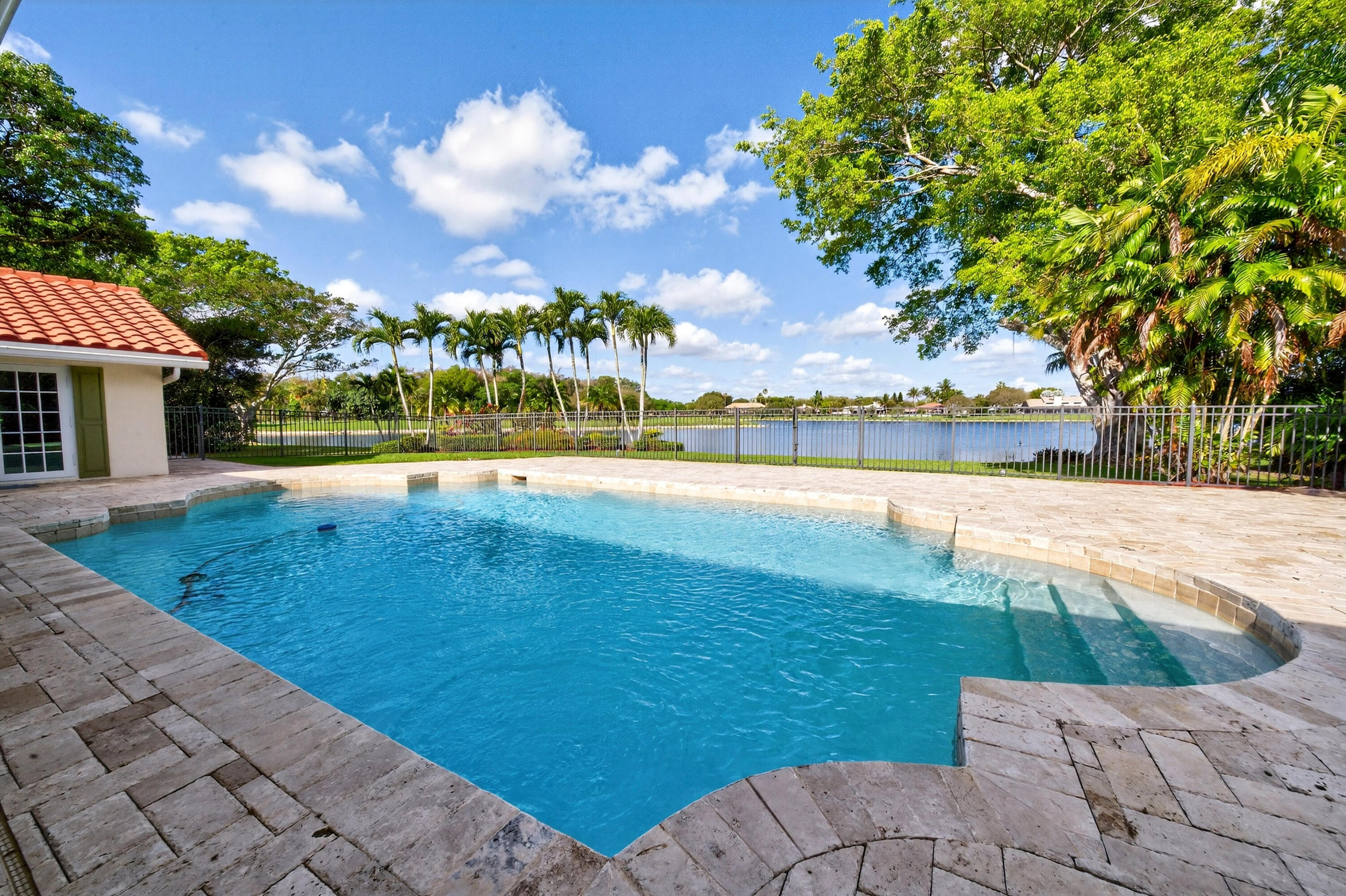 7411 Annapolis Lane