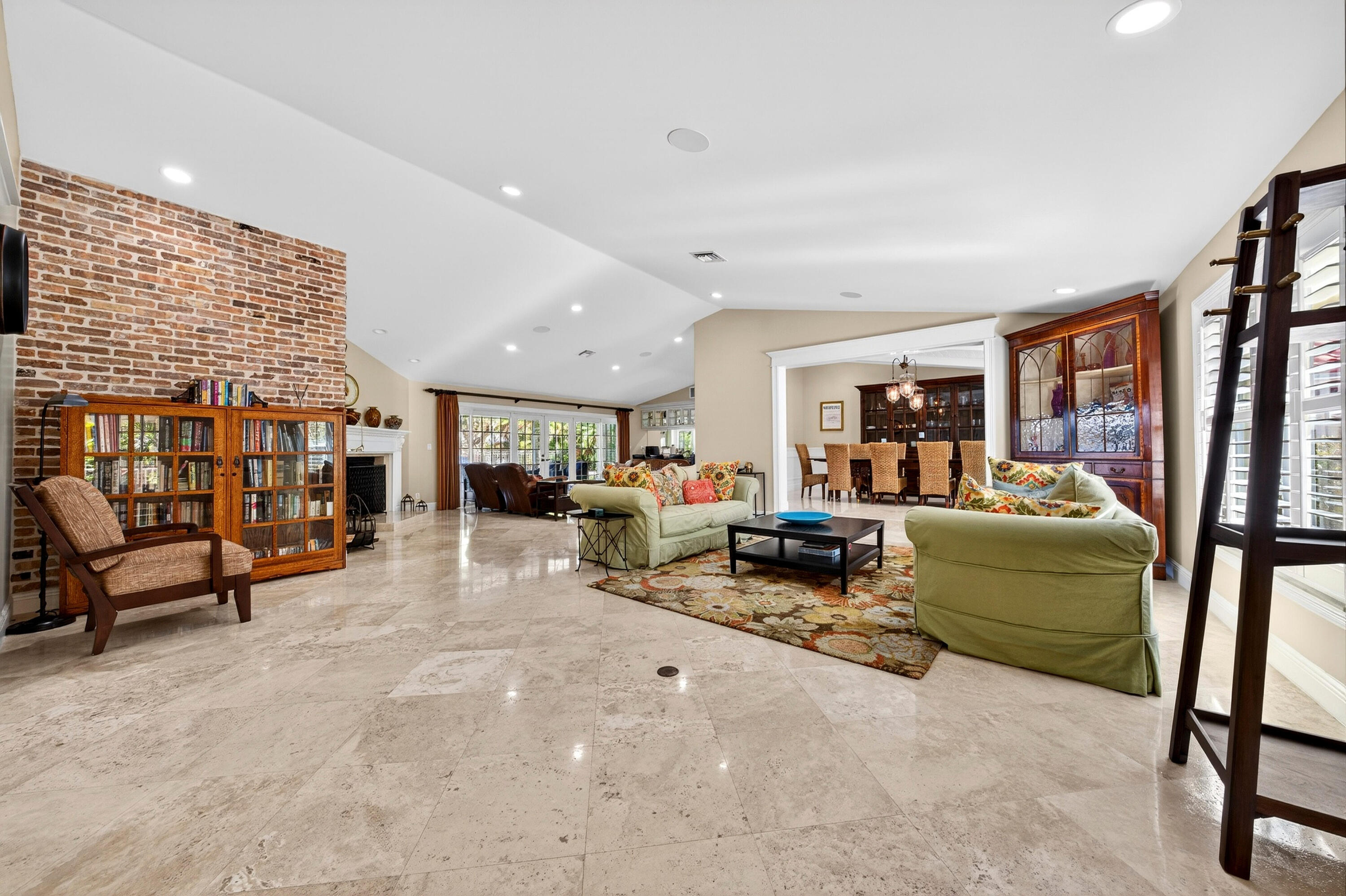 7411 Annapolis Lane