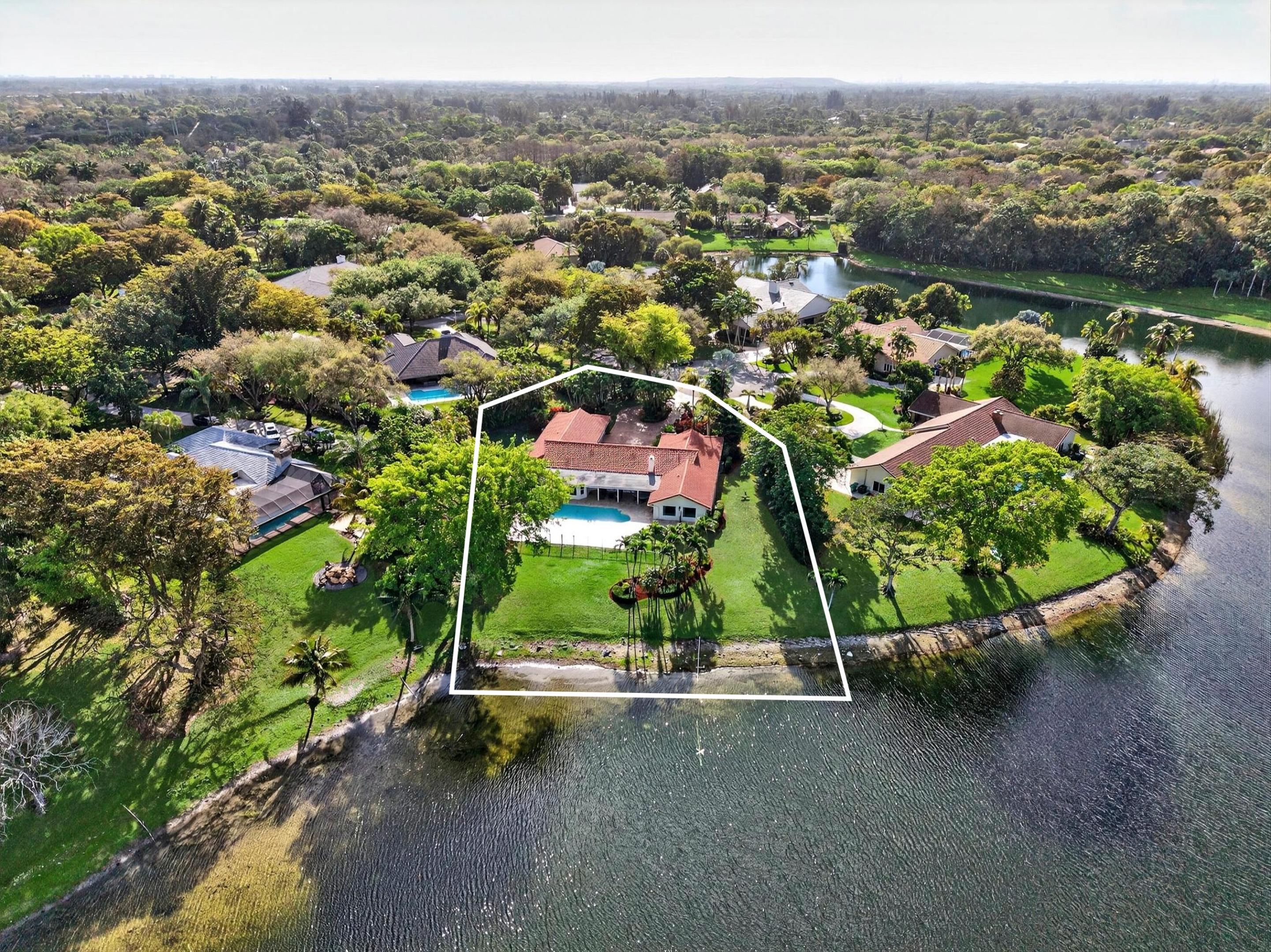 7411 Annapolis Lane