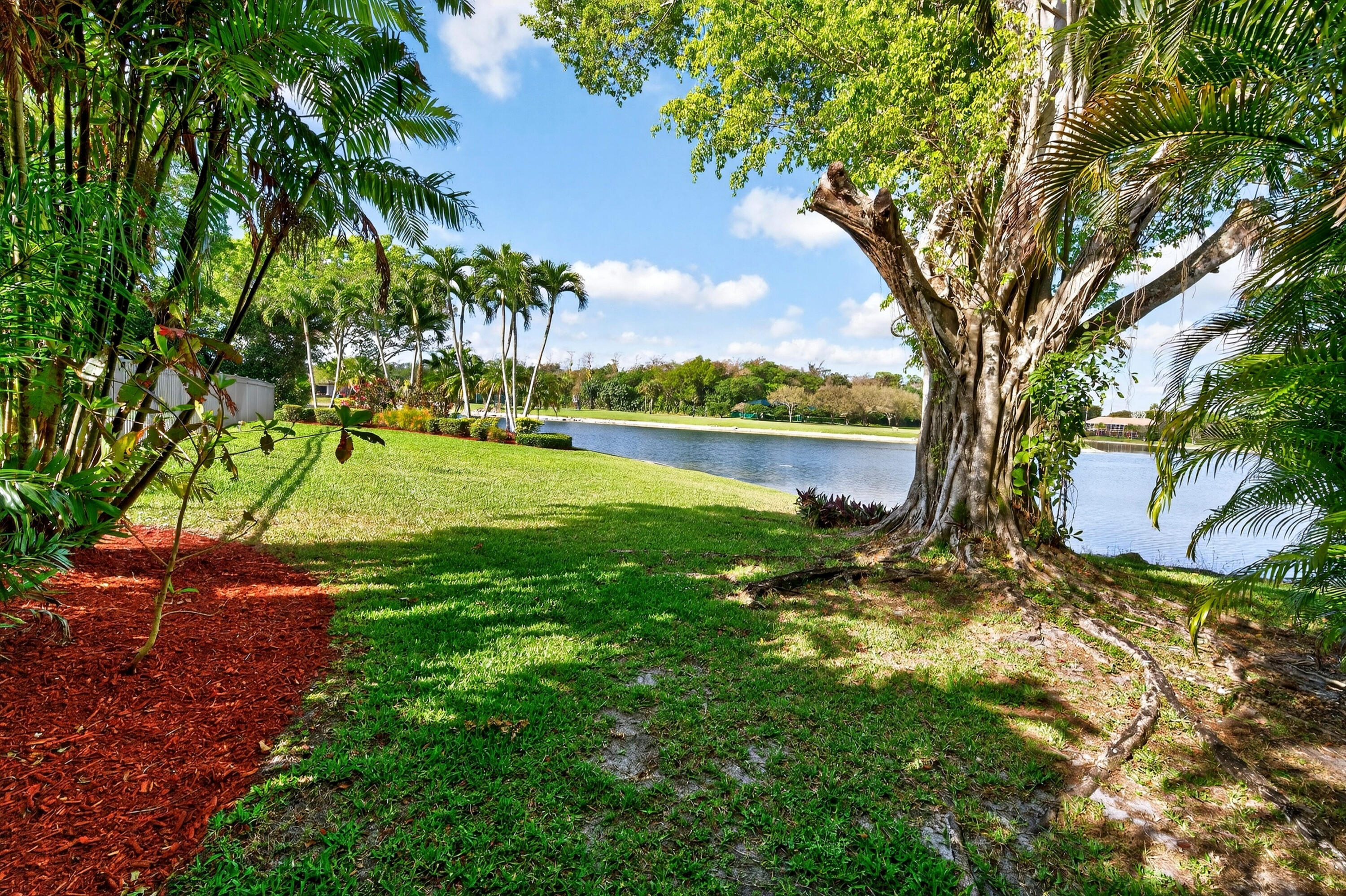 7411 Annapolis Lane