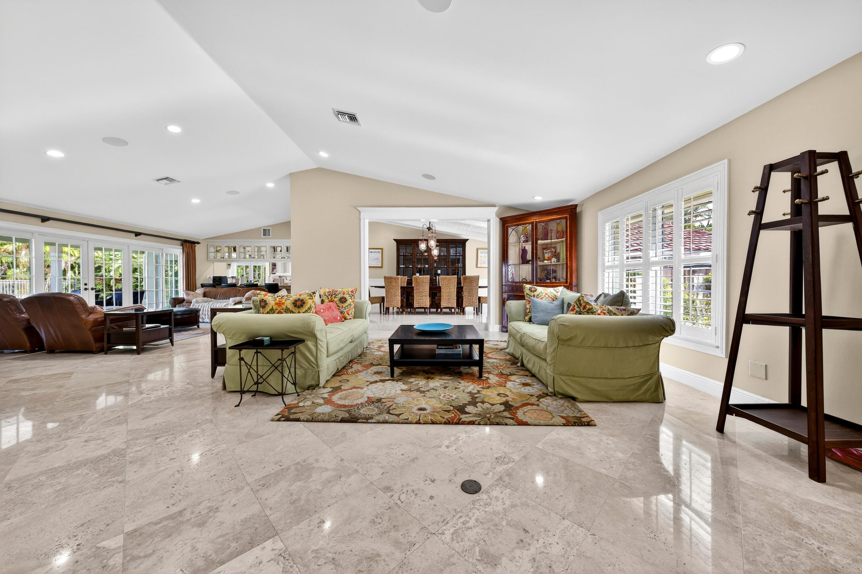 7411 Annapolis Lane