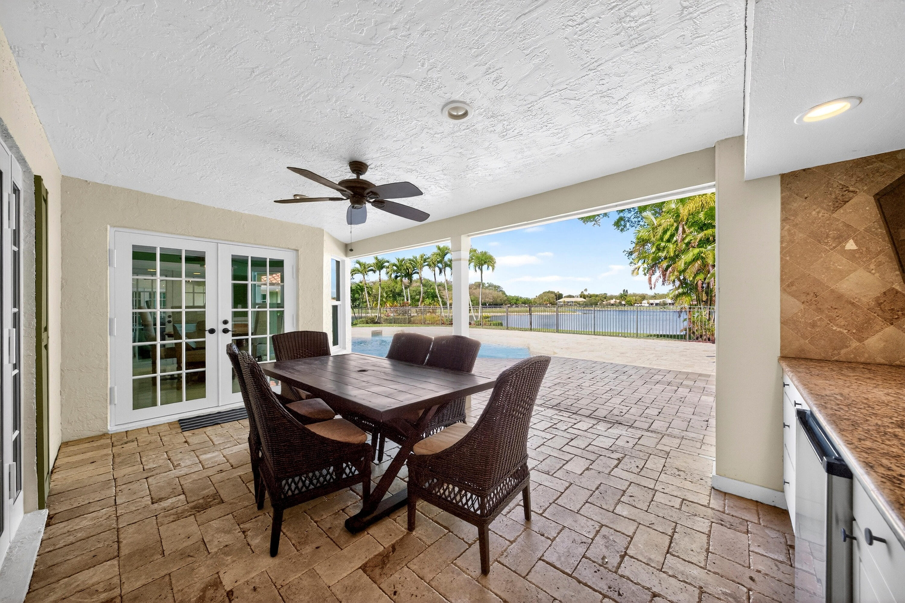 7411 Annapolis Lane