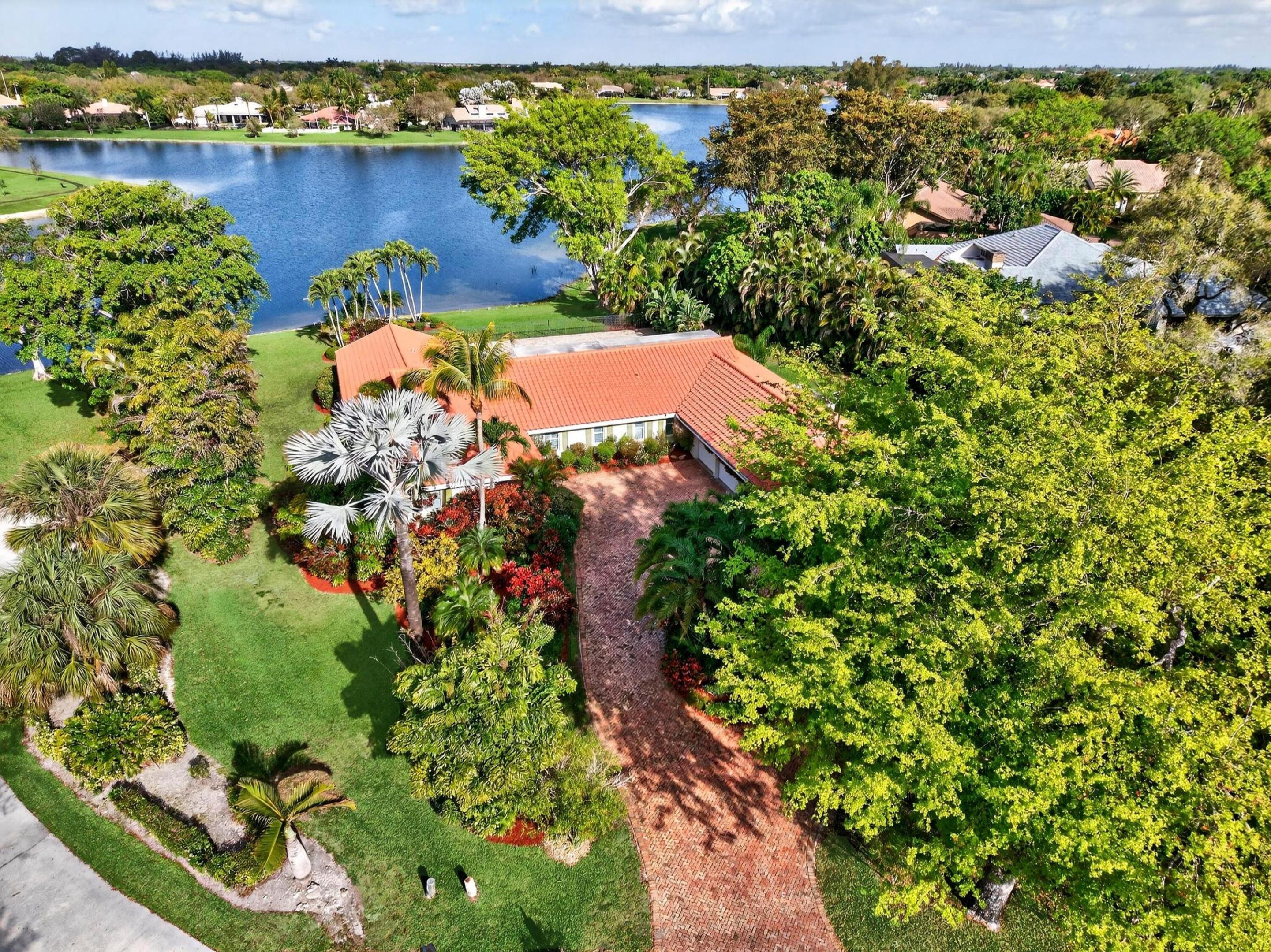 7411 Annapolis Lane