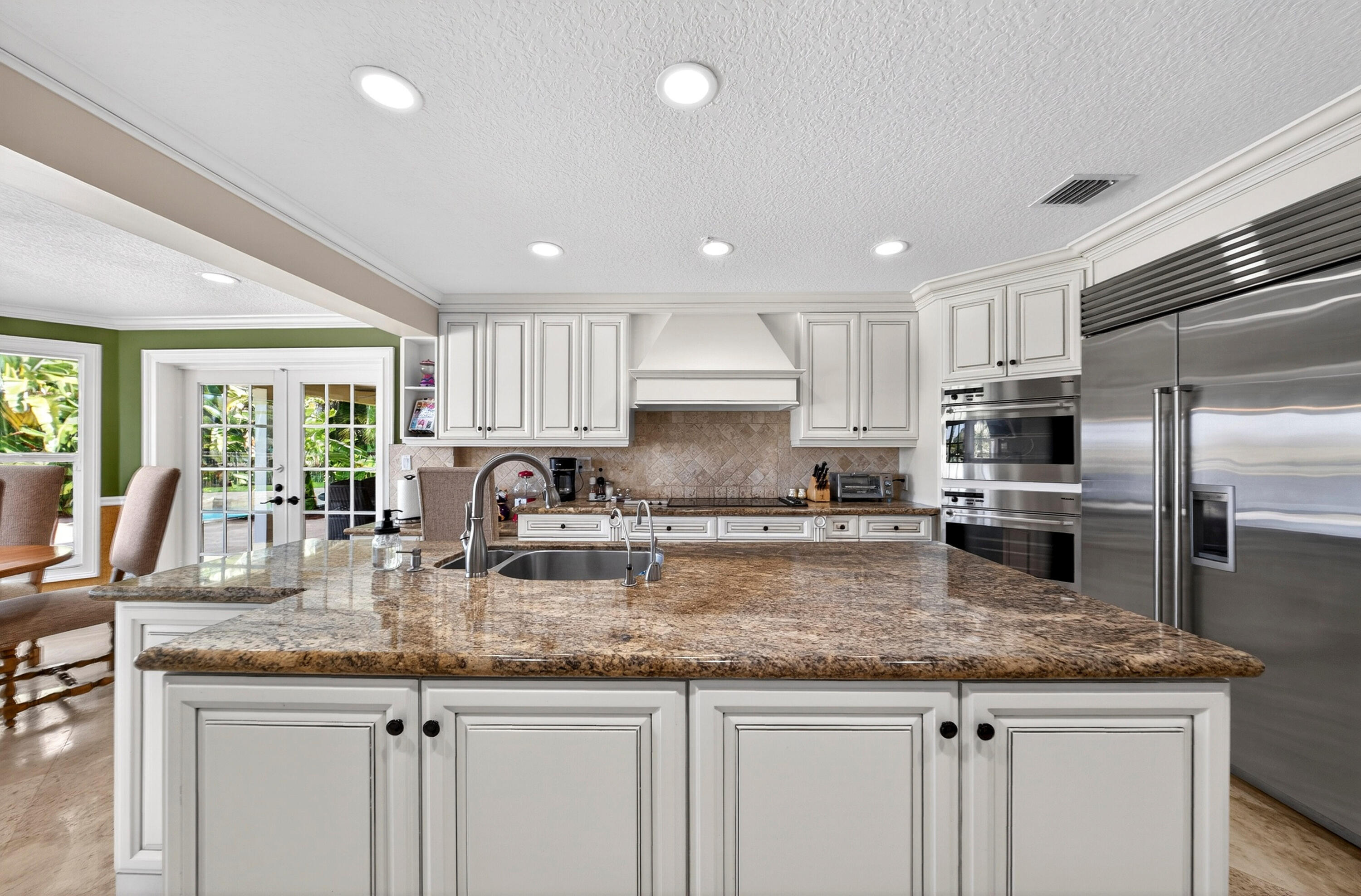 7411 Annapolis Lane