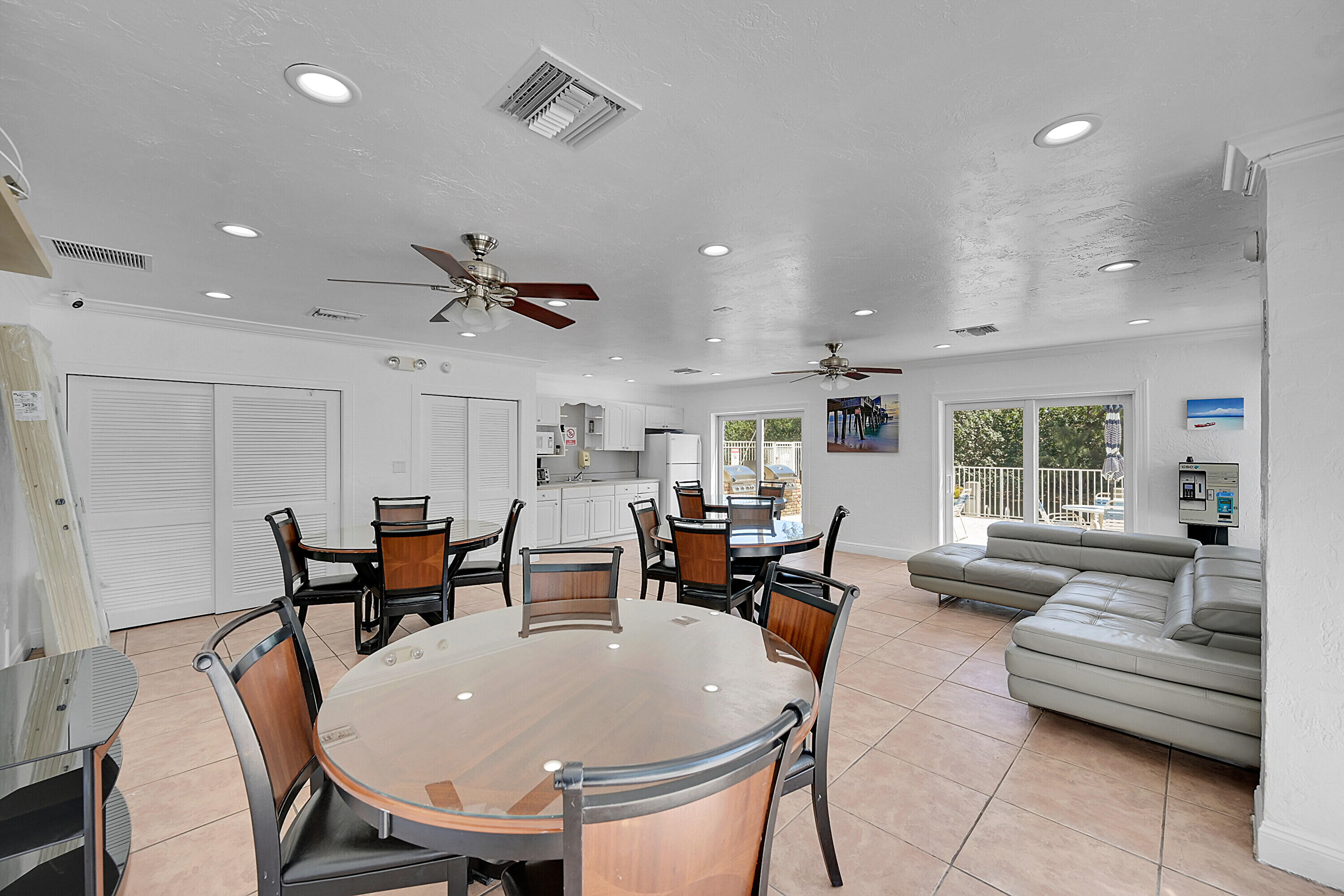2850 NE 14th Street Causeway B 203