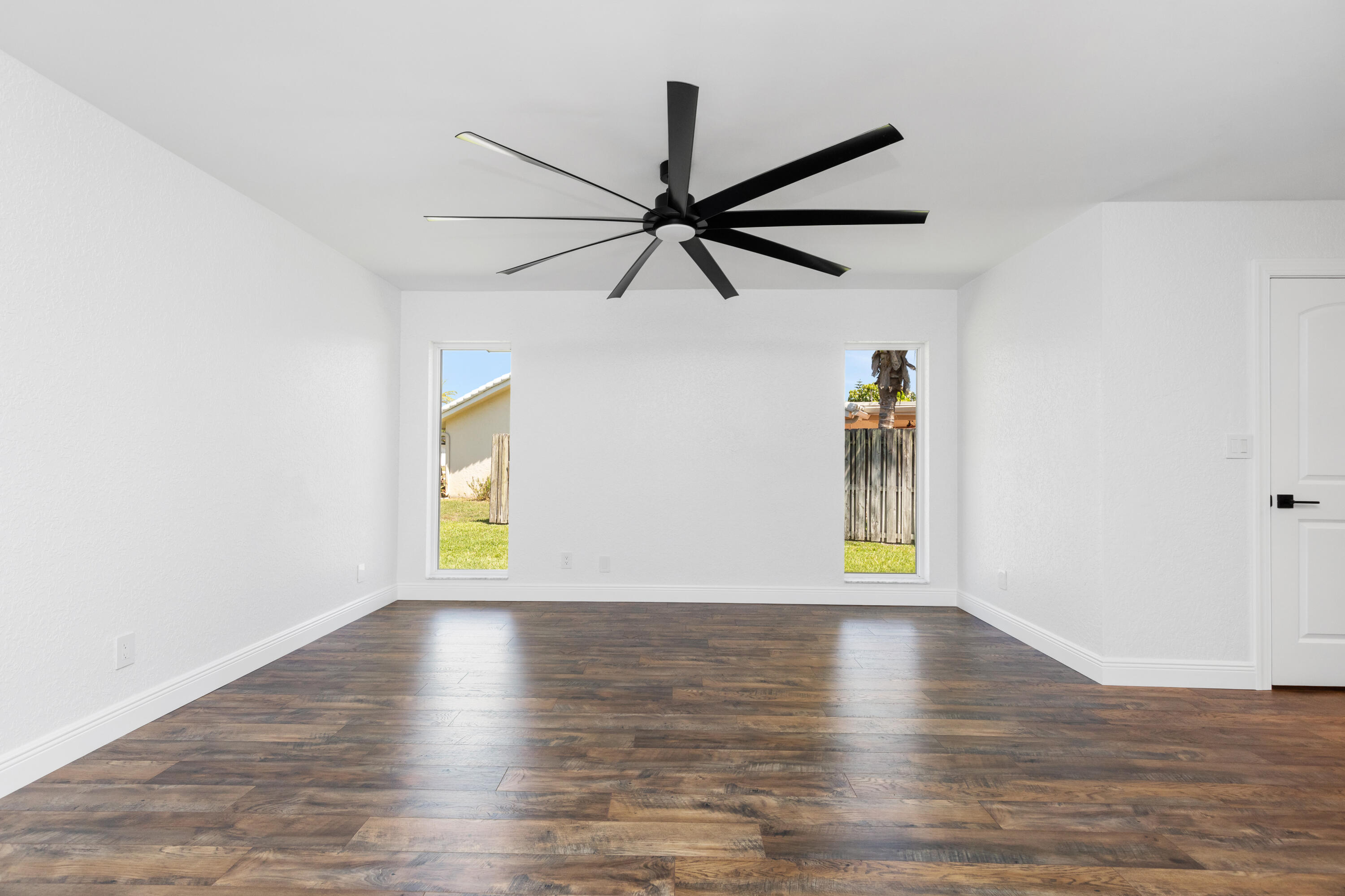 271 NW 89th Avenue