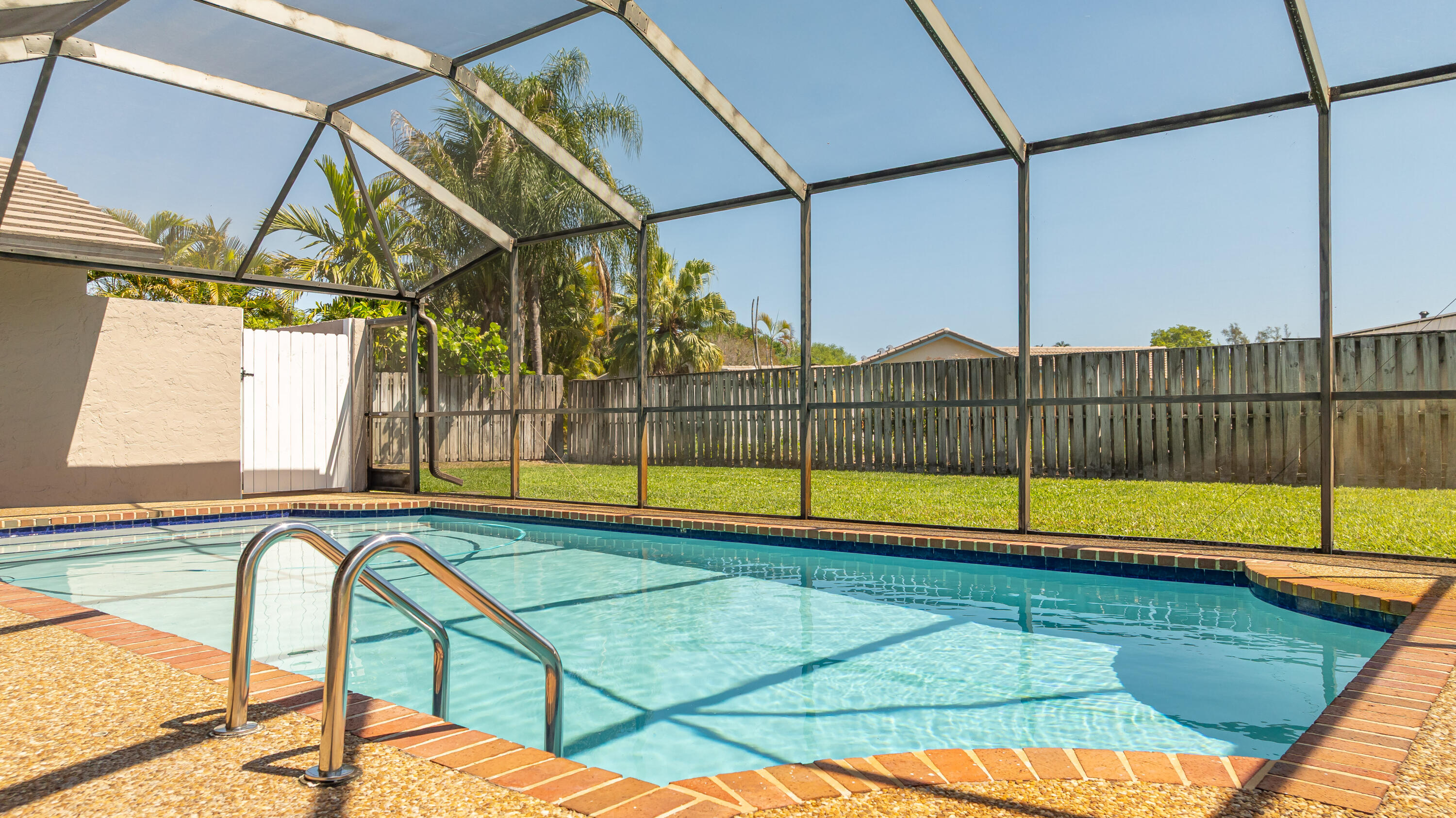 271 NW 89th Avenue