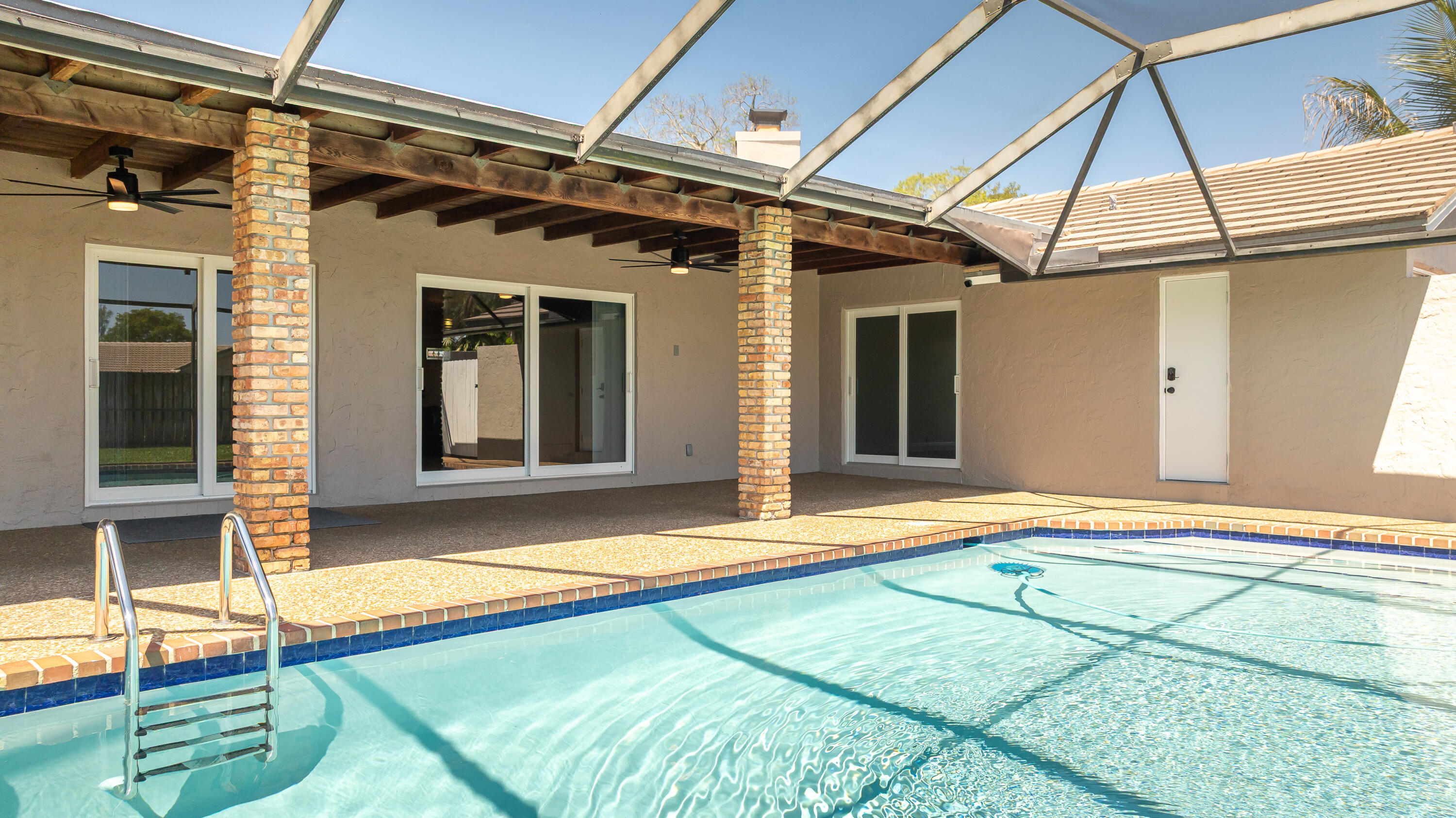 271 NW 89th Avenue