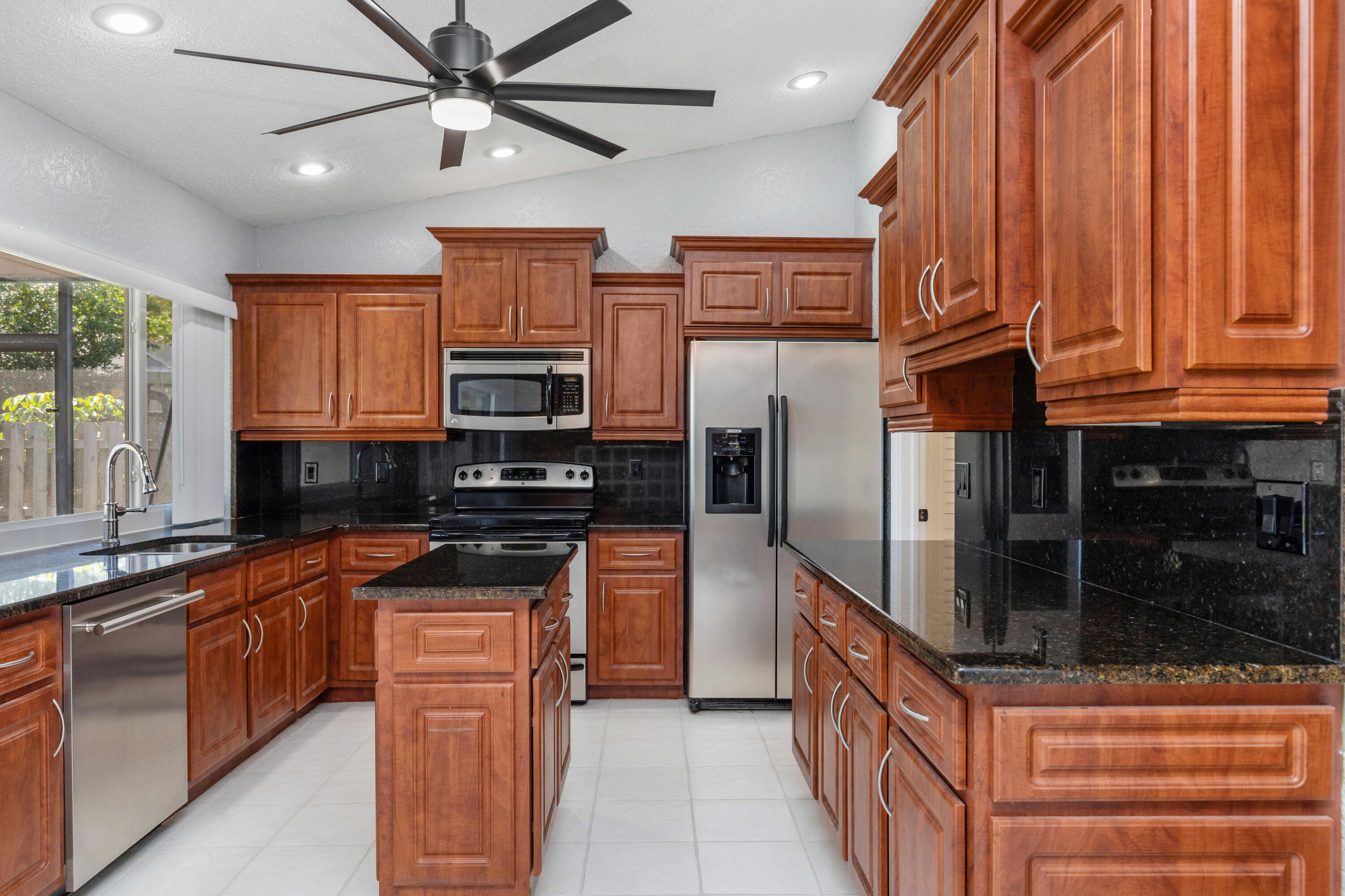 271 NW 89th Avenue