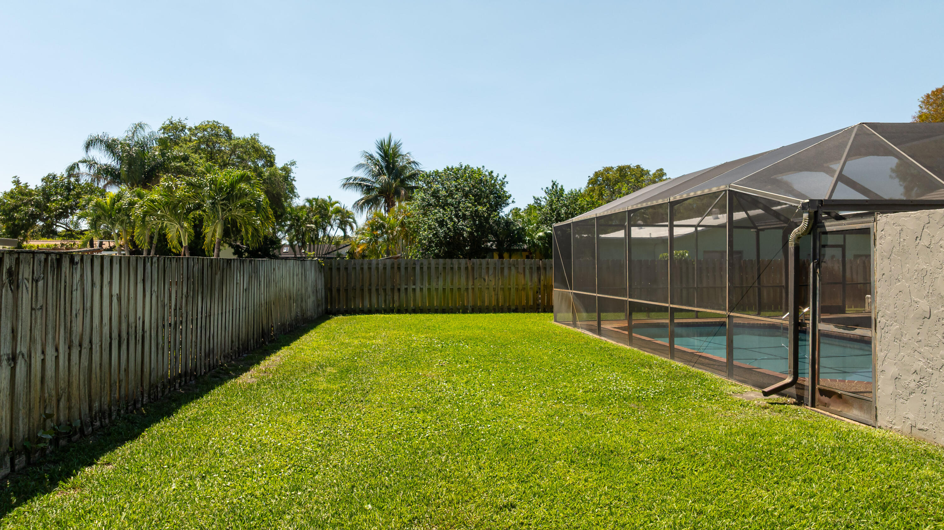 271 NW 89th Avenue