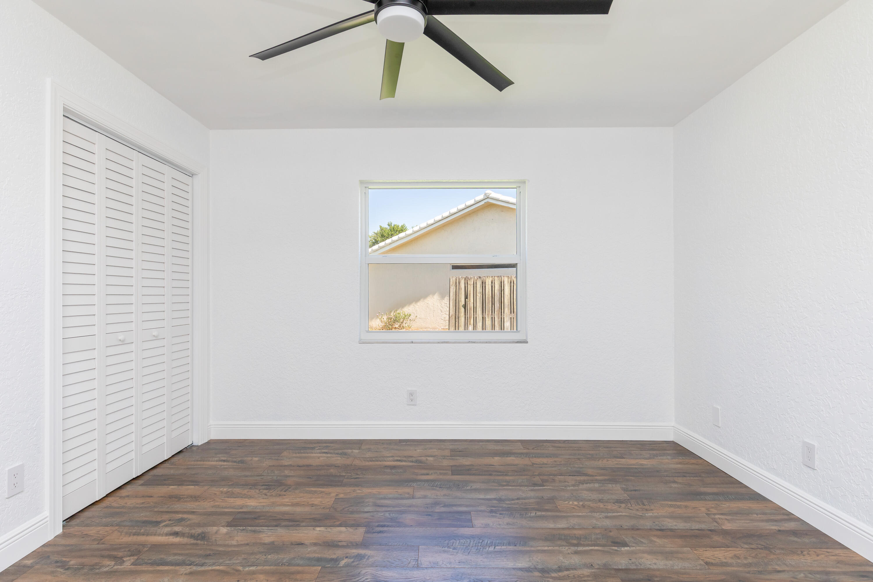 271 NW 89th Avenue